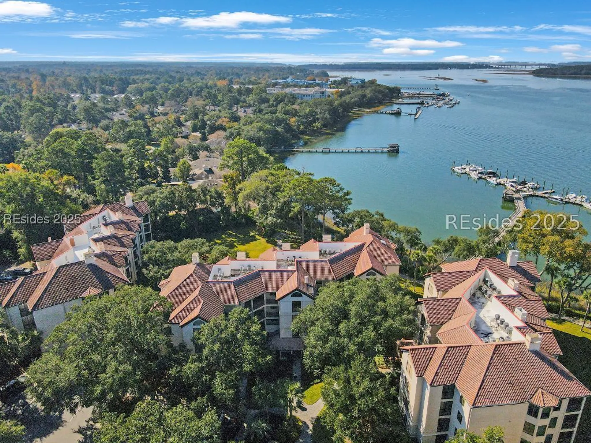 Property Slideshow image 39 of 58 | 6 village north dr 115, Hilton Head Island, SC, 29926