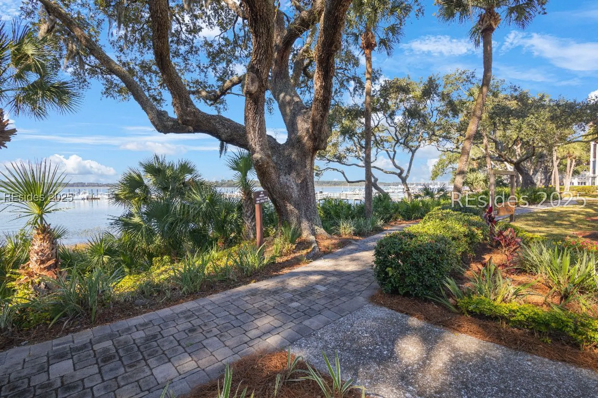 Property Slideshow image 33 of 58 | 6 village north dr 115, Hilton Head Island, SC, 29926