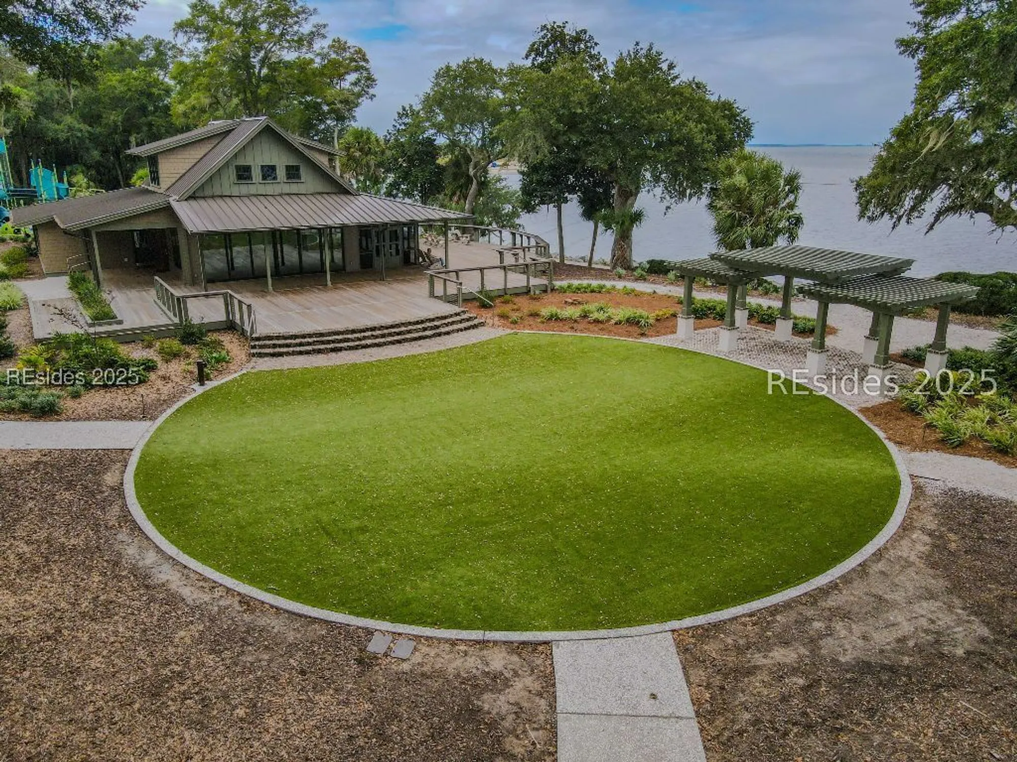 Property Slideshow image 49 of 58 | 6 village north dr 115, Hilton Head Island, SC, 29926