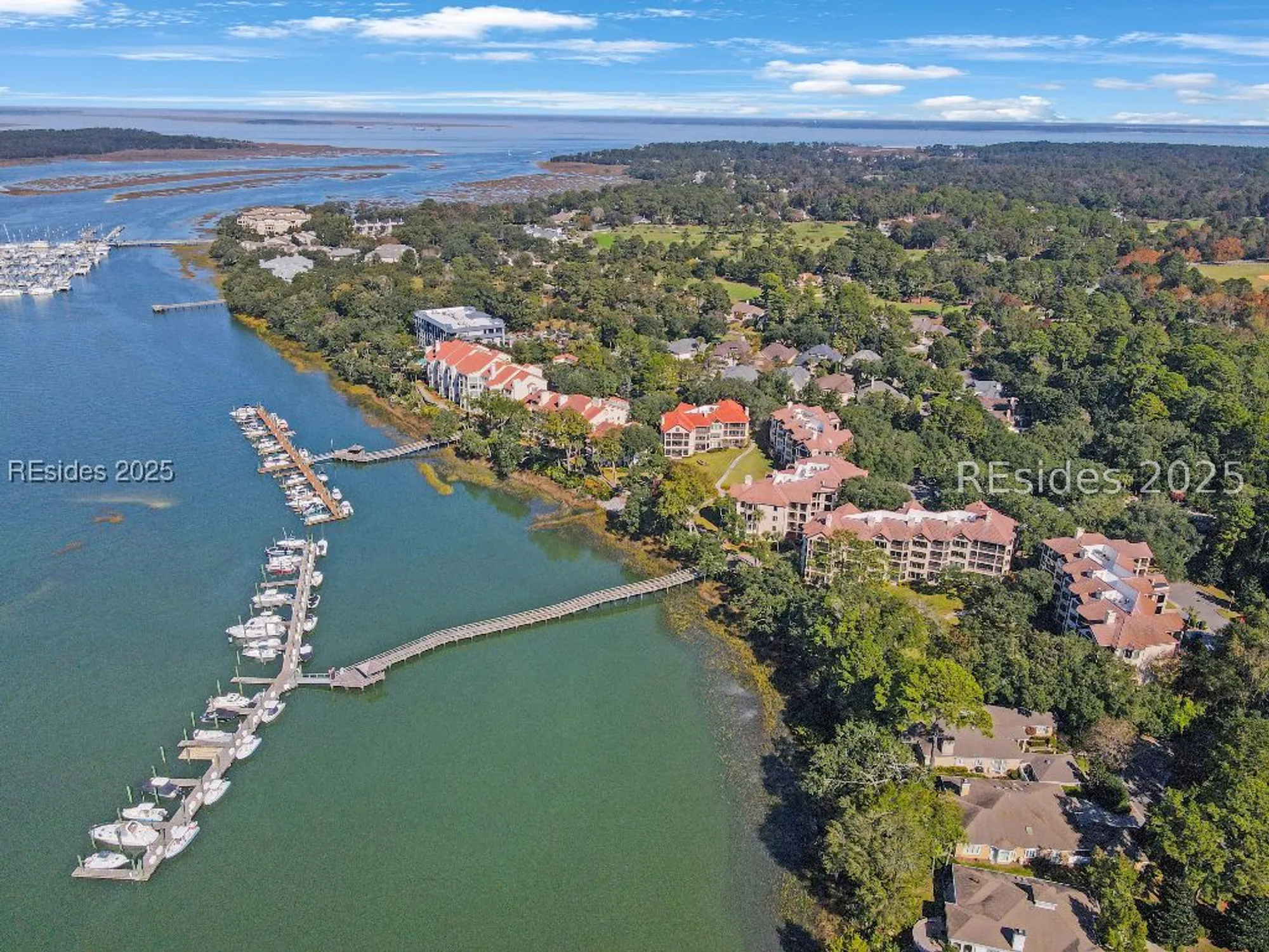 Property Slideshow image 43 of 58 | 6 village north dr 115, Hilton Head Island, SC, 29926