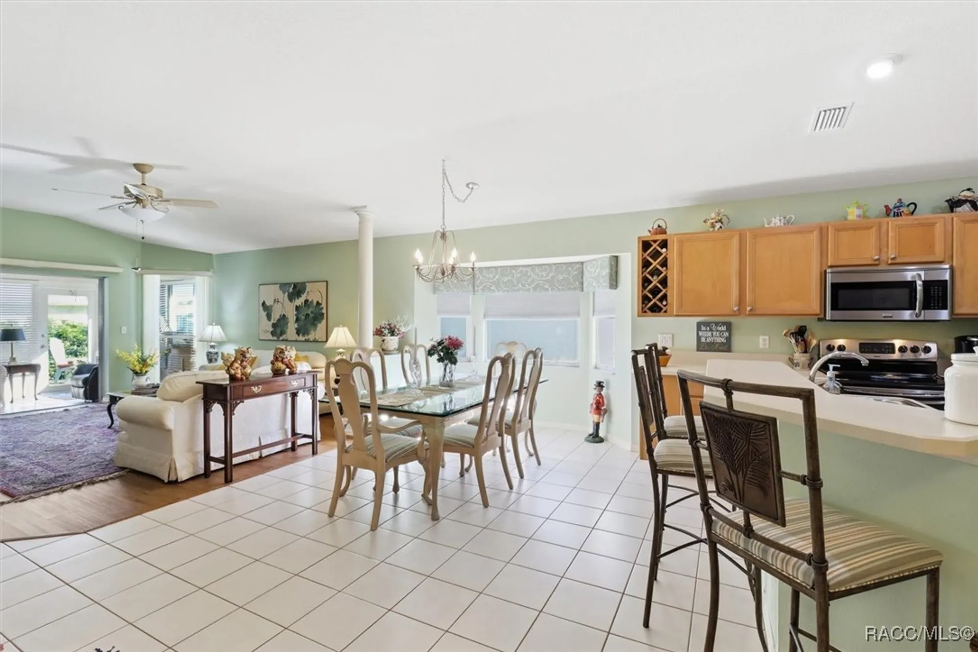 Property Slideshow image 9 of 48 | 2299 n brentwood cir, Lecanto, FL, 34461
