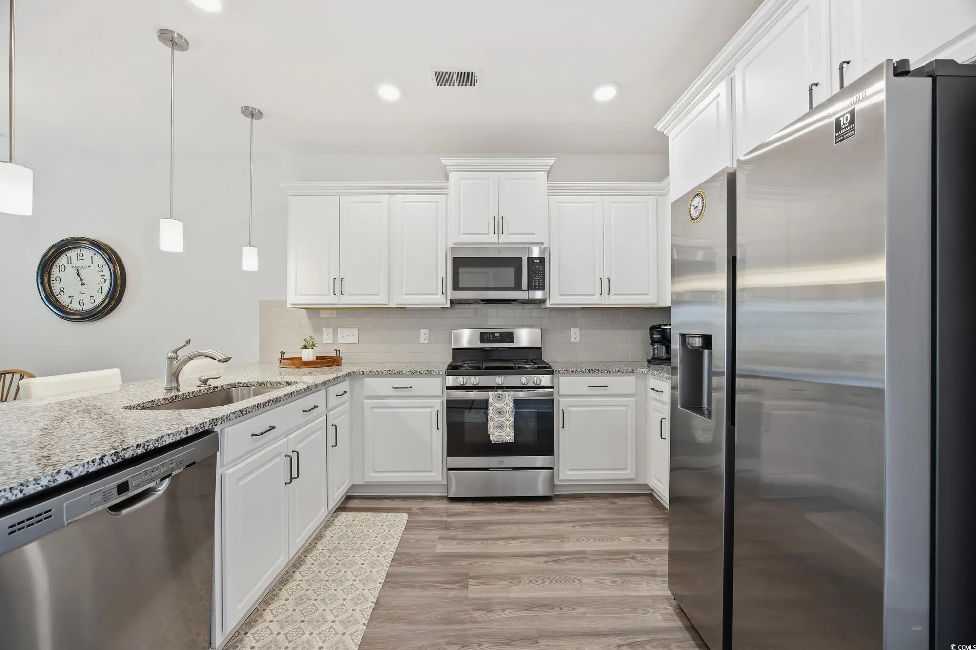 Property Slideshow image 4 of 34 | 4091 mclamb ave # 4091, Little River, SC, 29566