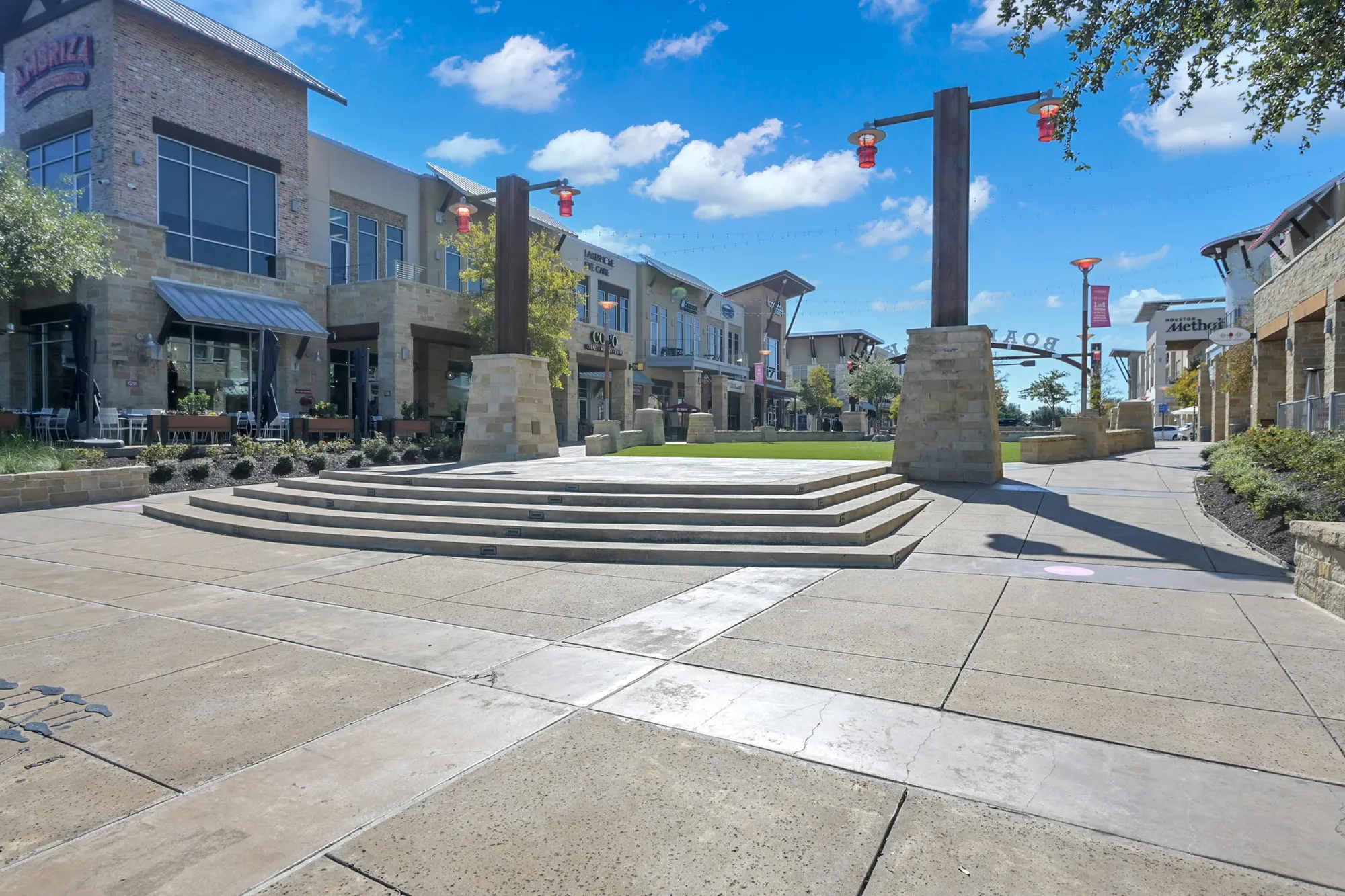 Property Slideshow image 38 of 39 | 18818 sweetwater springs dr, Cypress, TX, 77433