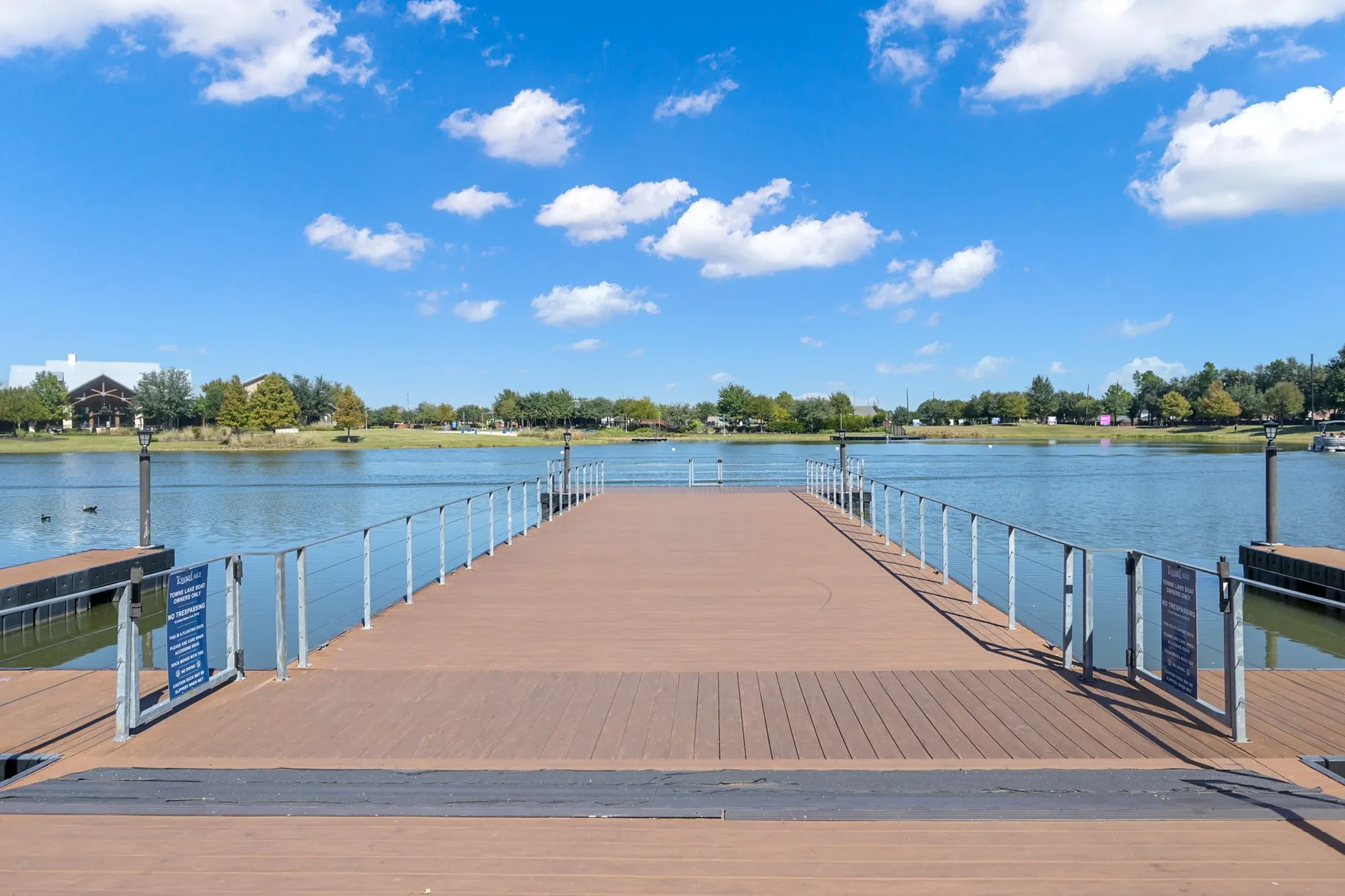 Property Slideshow image 30 of 39 | 18818 sweetwater springs dr, Cypress, TX, 77433