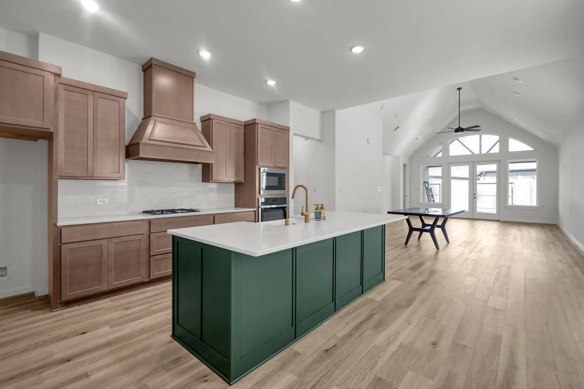 Property Slideshow image 5 of 39 | 18818 sweetwater springs dr, Cypress, TX, 77433