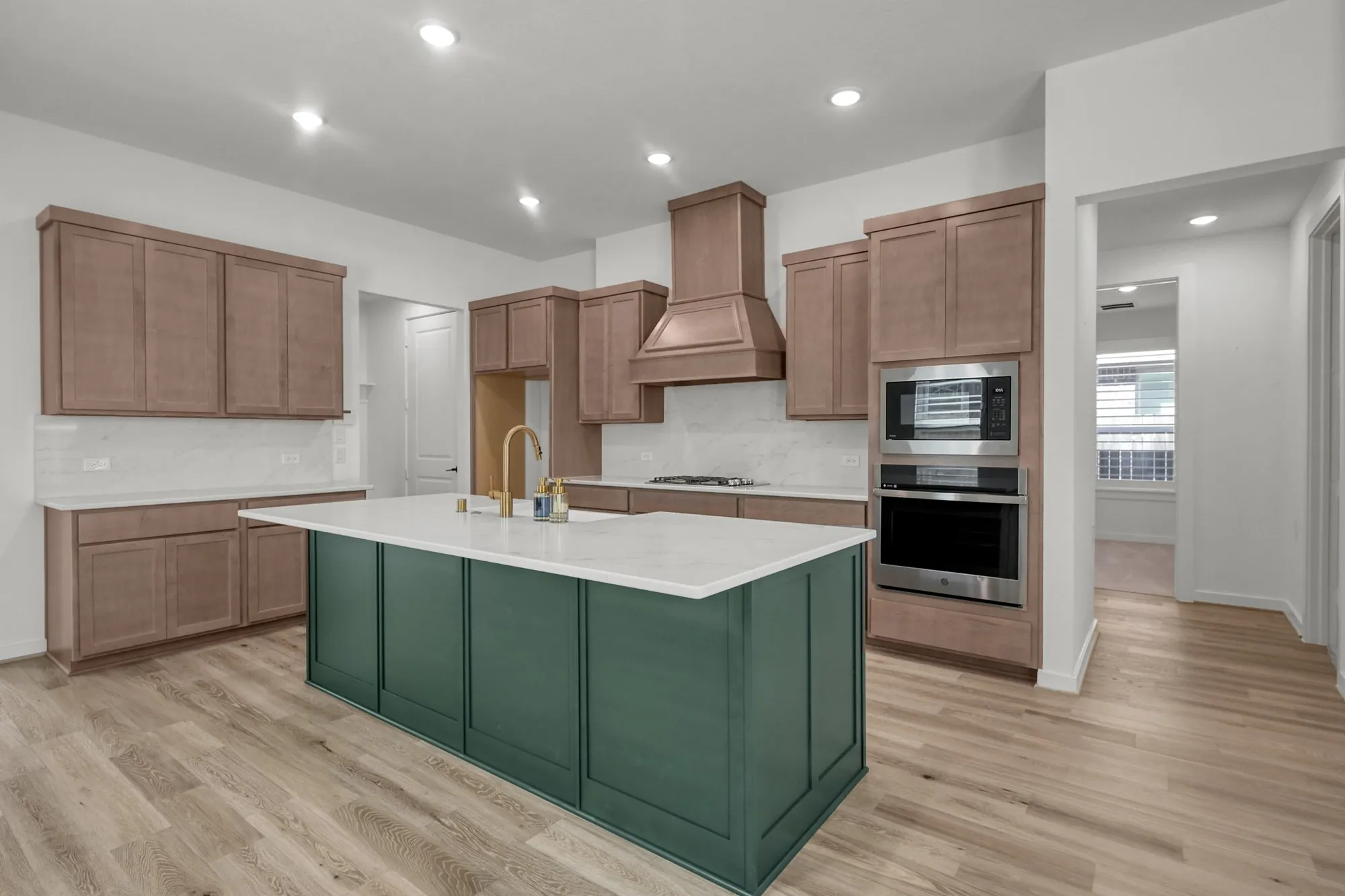 Property Slideshow image 7 of 39 | 18818 sweetwater springs dr, Cypress, TX, 77433