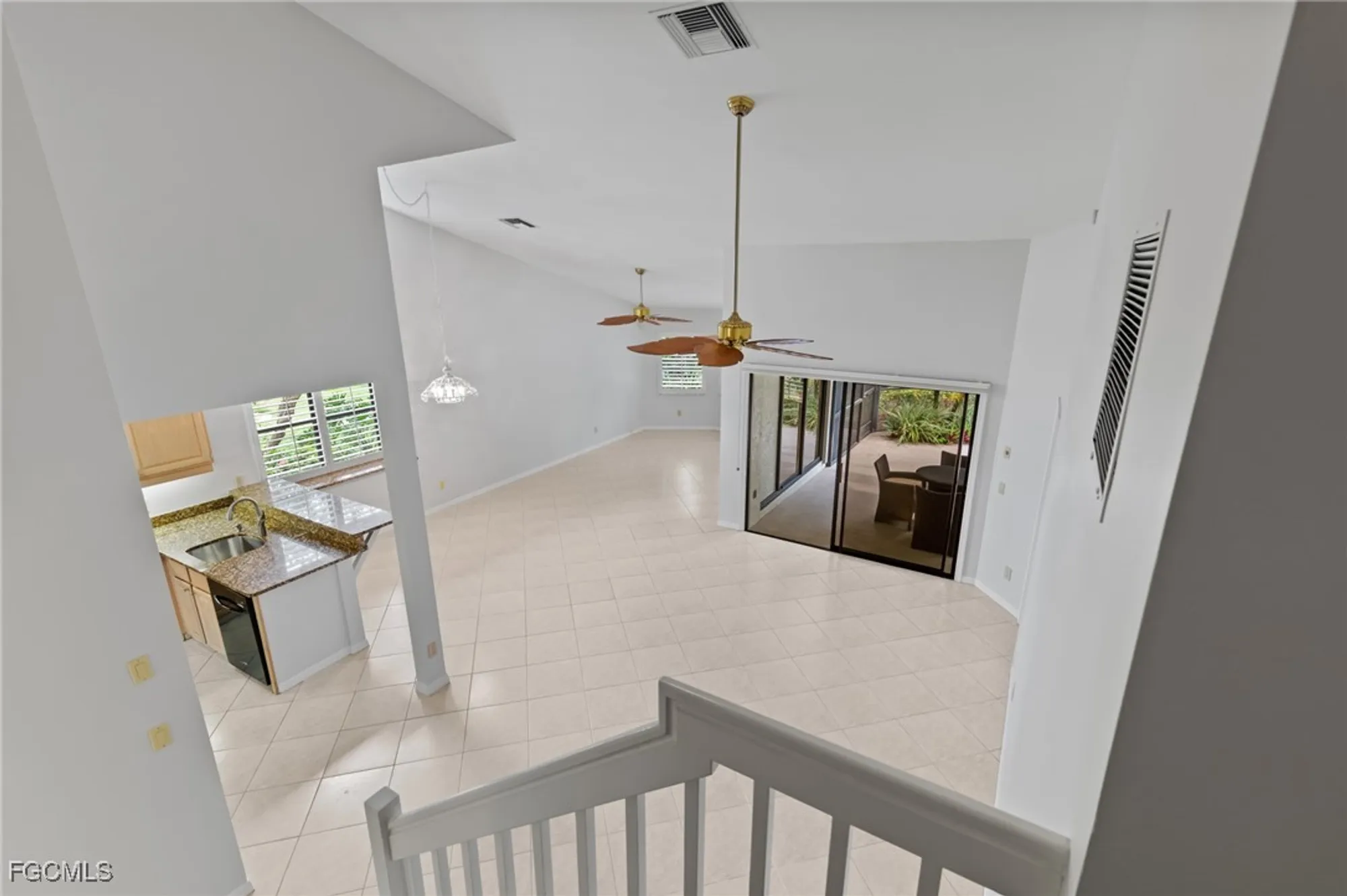 Property Slideshow image 21 of 35 | 27163 kindlewood ln, Bonita Springs, FL, 34134