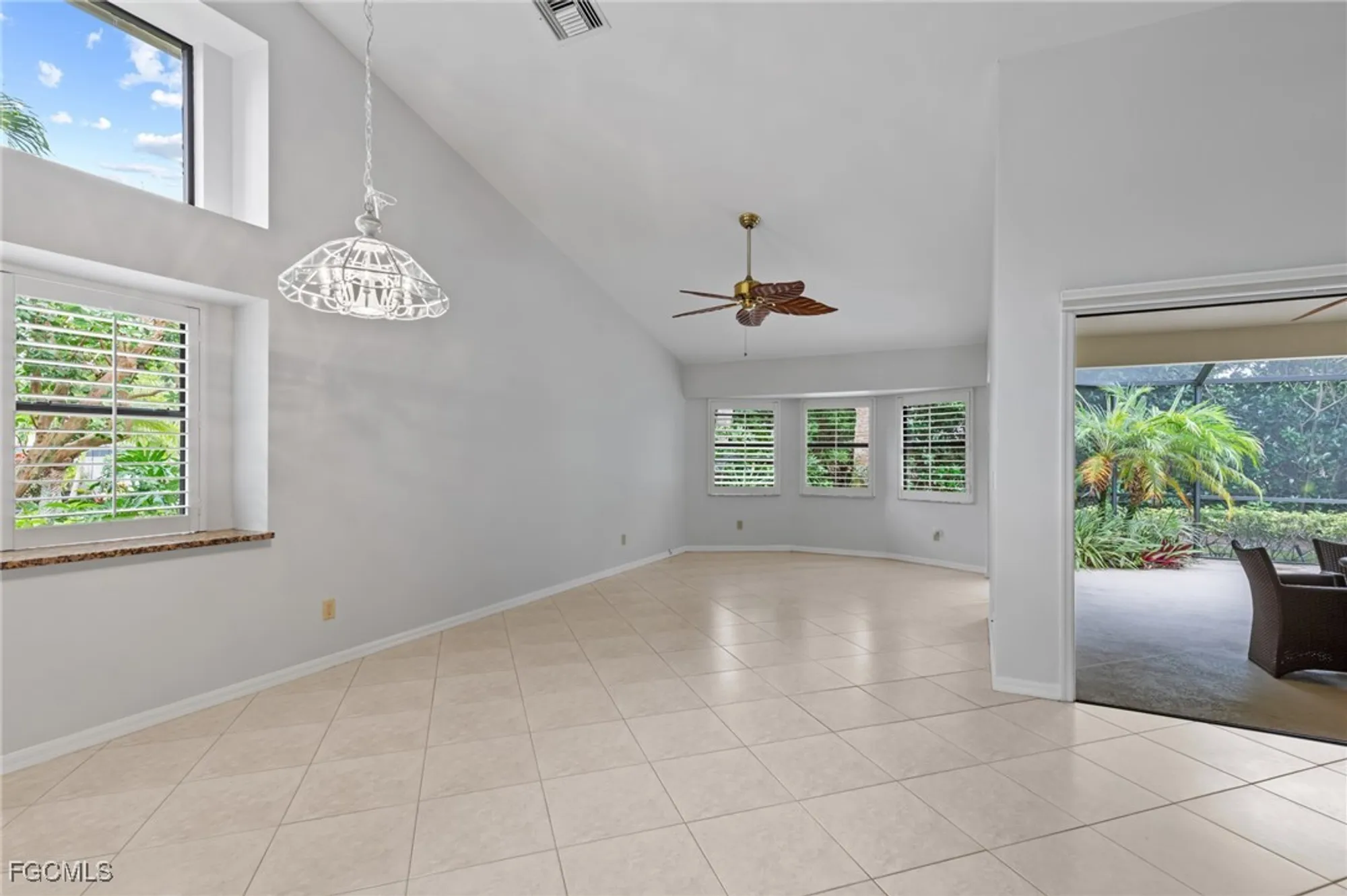 Property Slideshow image 6 of 35 | 27163 kindlewood ln, Bonita Springs, FL, 34134