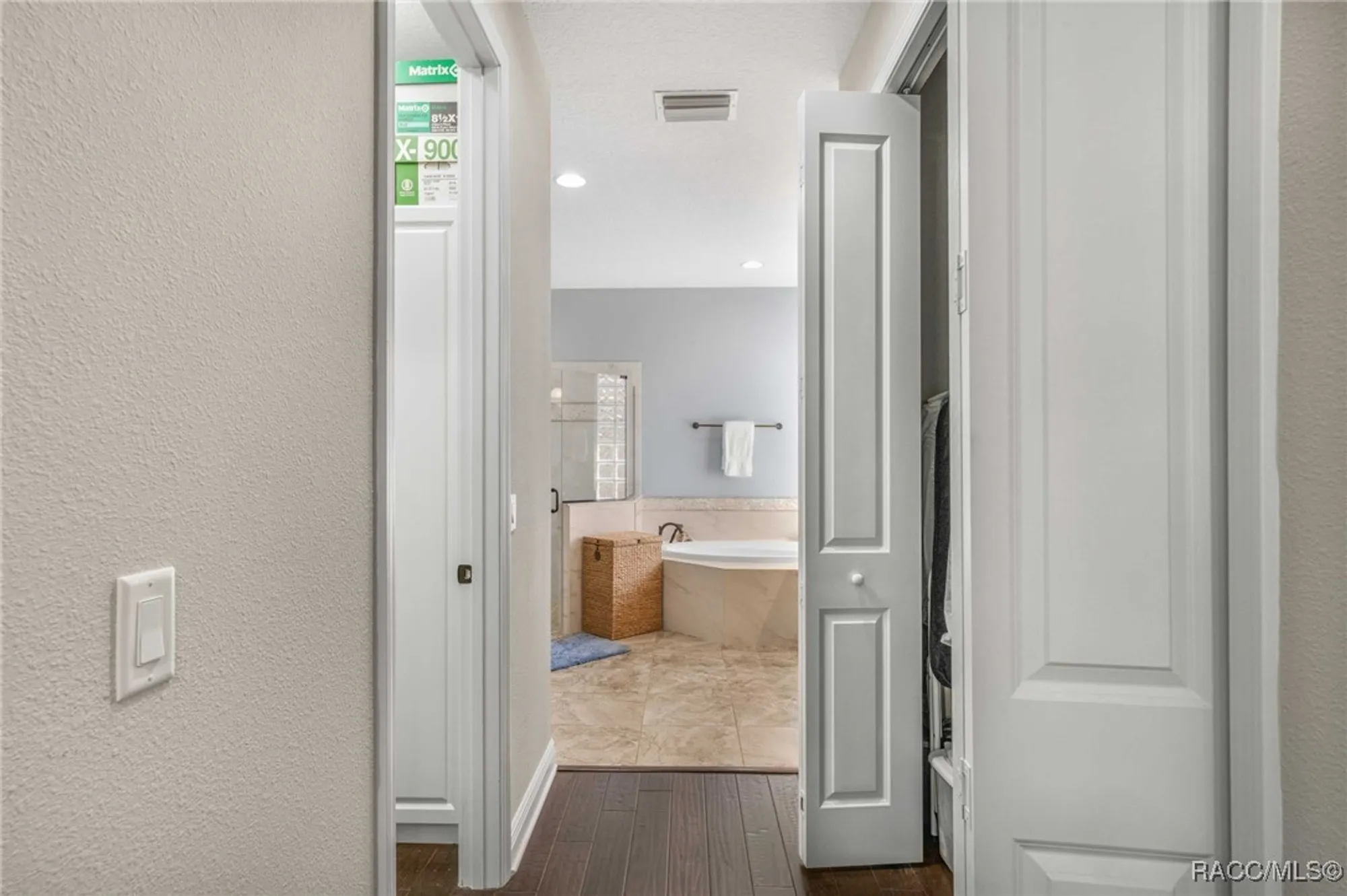 Property Slideshow image 28 of 69 | 997 w skyview landings dr, Hernando, FL, 34442