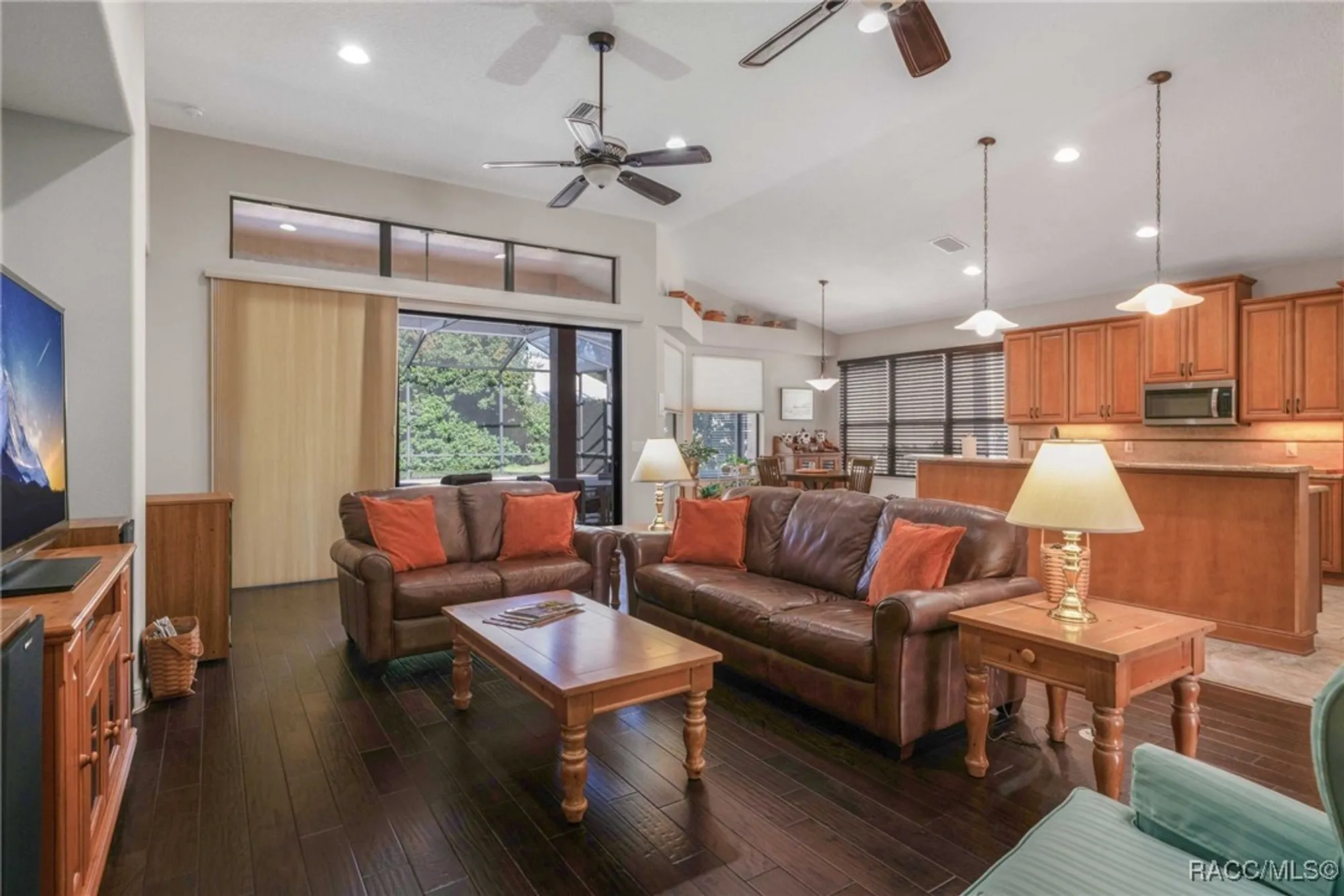 Property Slideshow image 21 of 69 | 997 w skyview landings dr, Hernando, FL, 34442