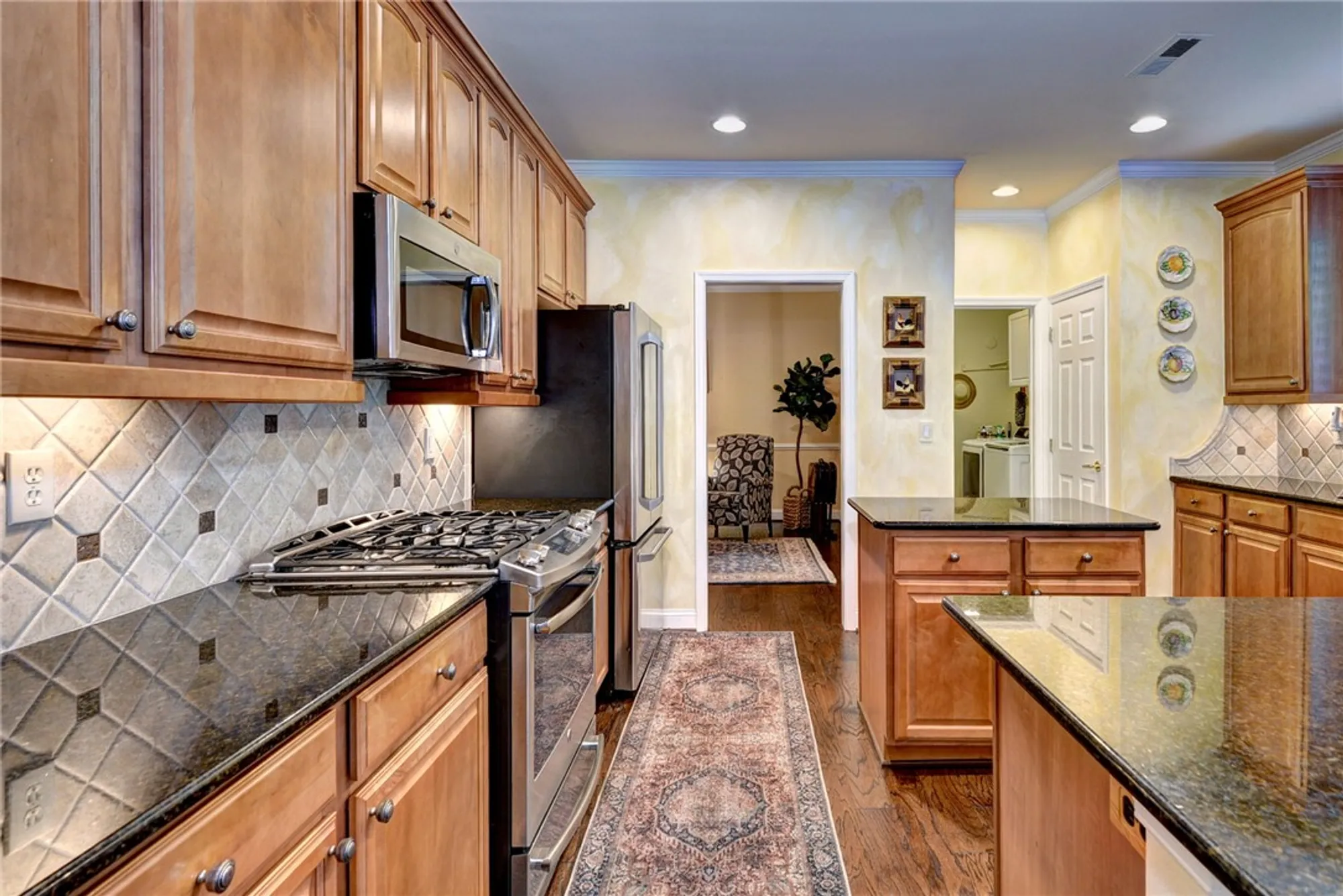 Property Slideshow image 14 of 47 | 6660 rexford ln, Williamsburg, VA, 23188