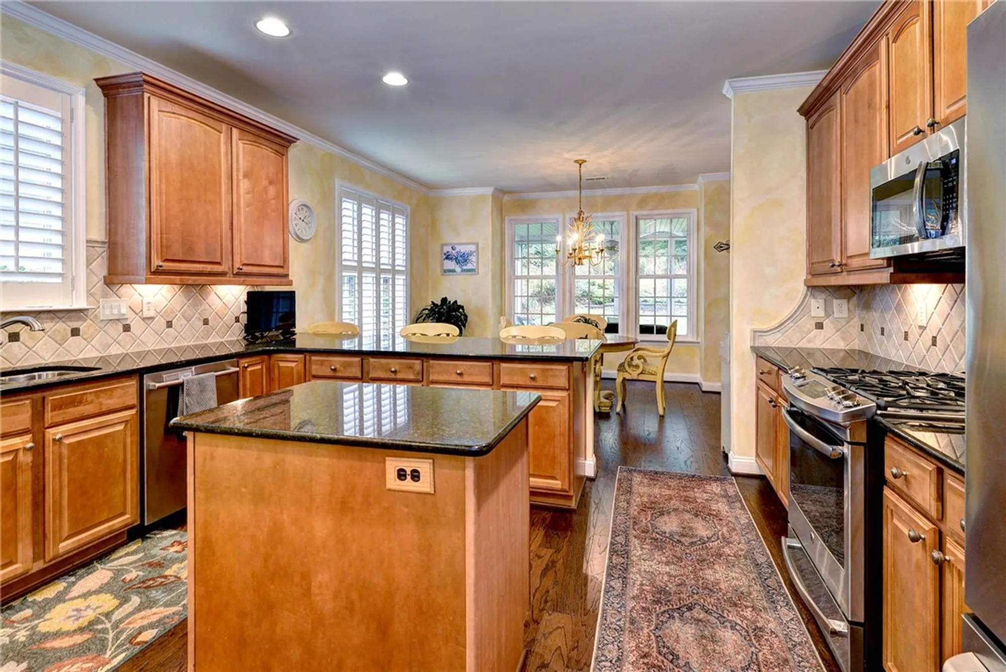 Property Slideshow image 18 of 47 | 6660 rexford ln, Williamsburg, VA, 23188