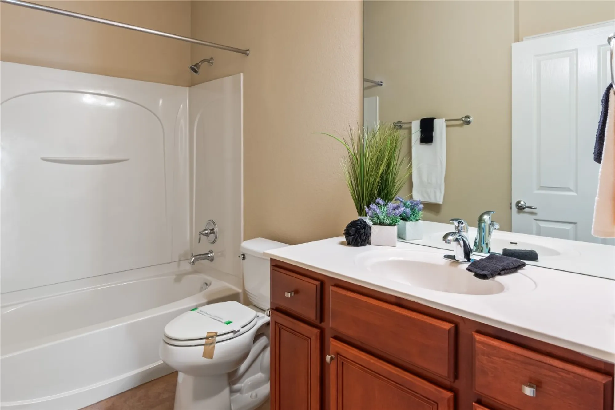 Property Slideshow image 5 of 24 | 106 trinity ln, Georgetown, TX, 78633