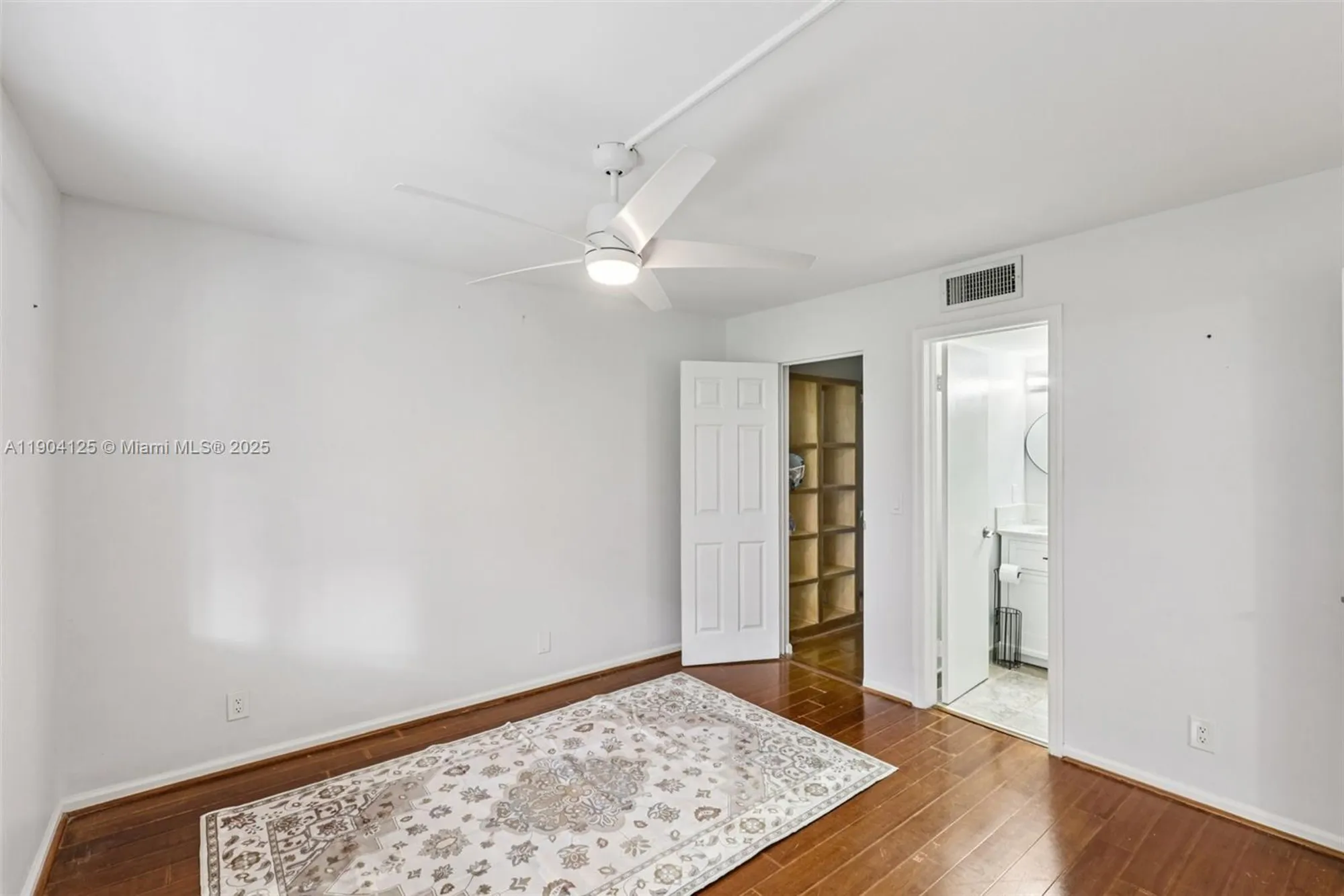 Property Slideshow image 15 of 27 | 2012 s federal hwy 105, Boynton Beach, FL, 33435