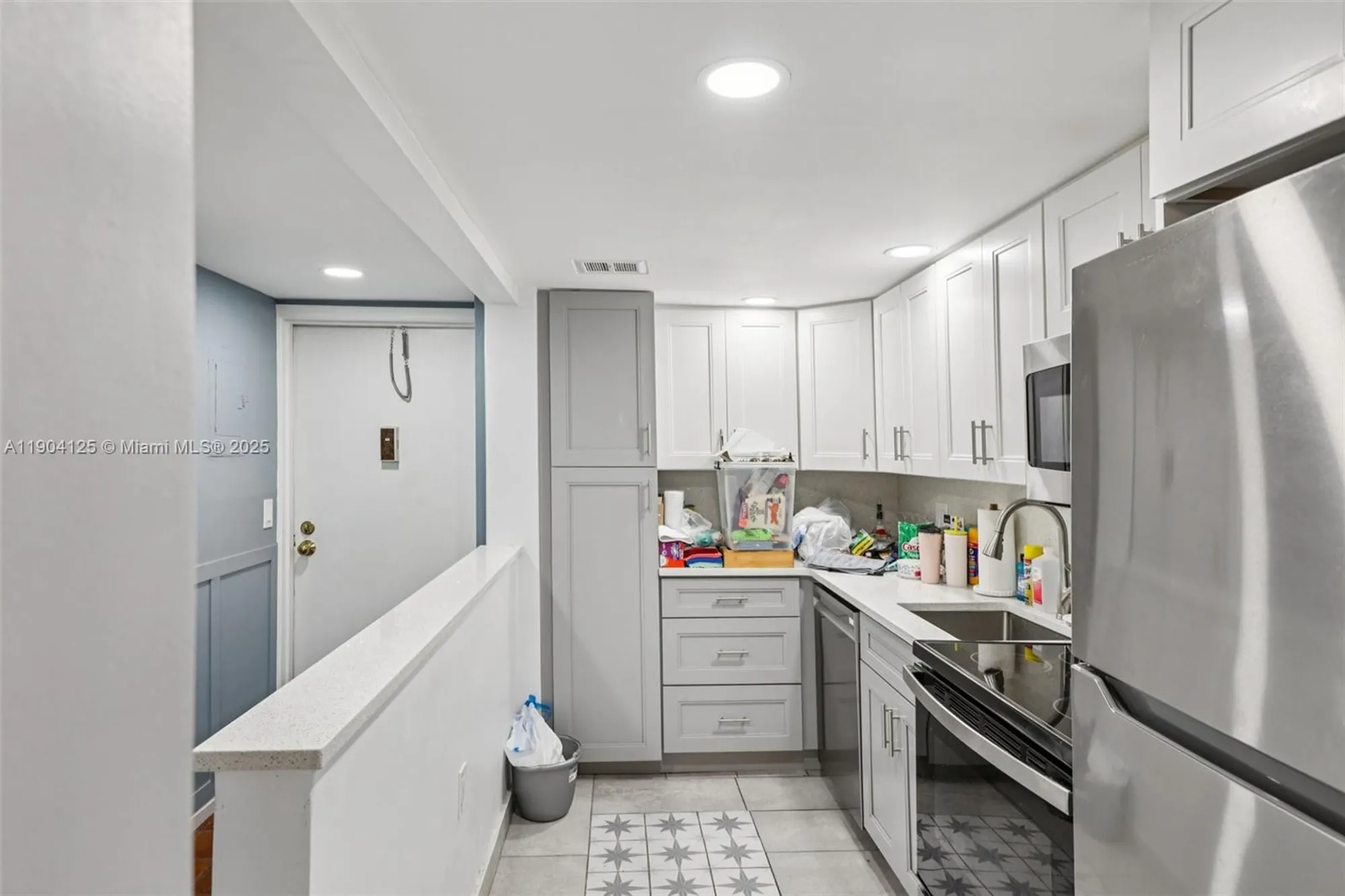 Property Slideshow image 13 of 27 | 2012 s federal hwy 105, Boynton Beach, FL, 33435