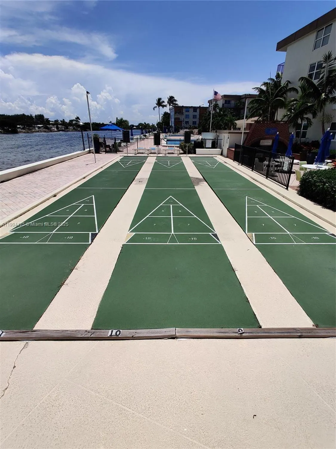 Property Slideshow image 26 of 27 | 2012 s federal hwy 105, Boynton Beach, FL, 33435