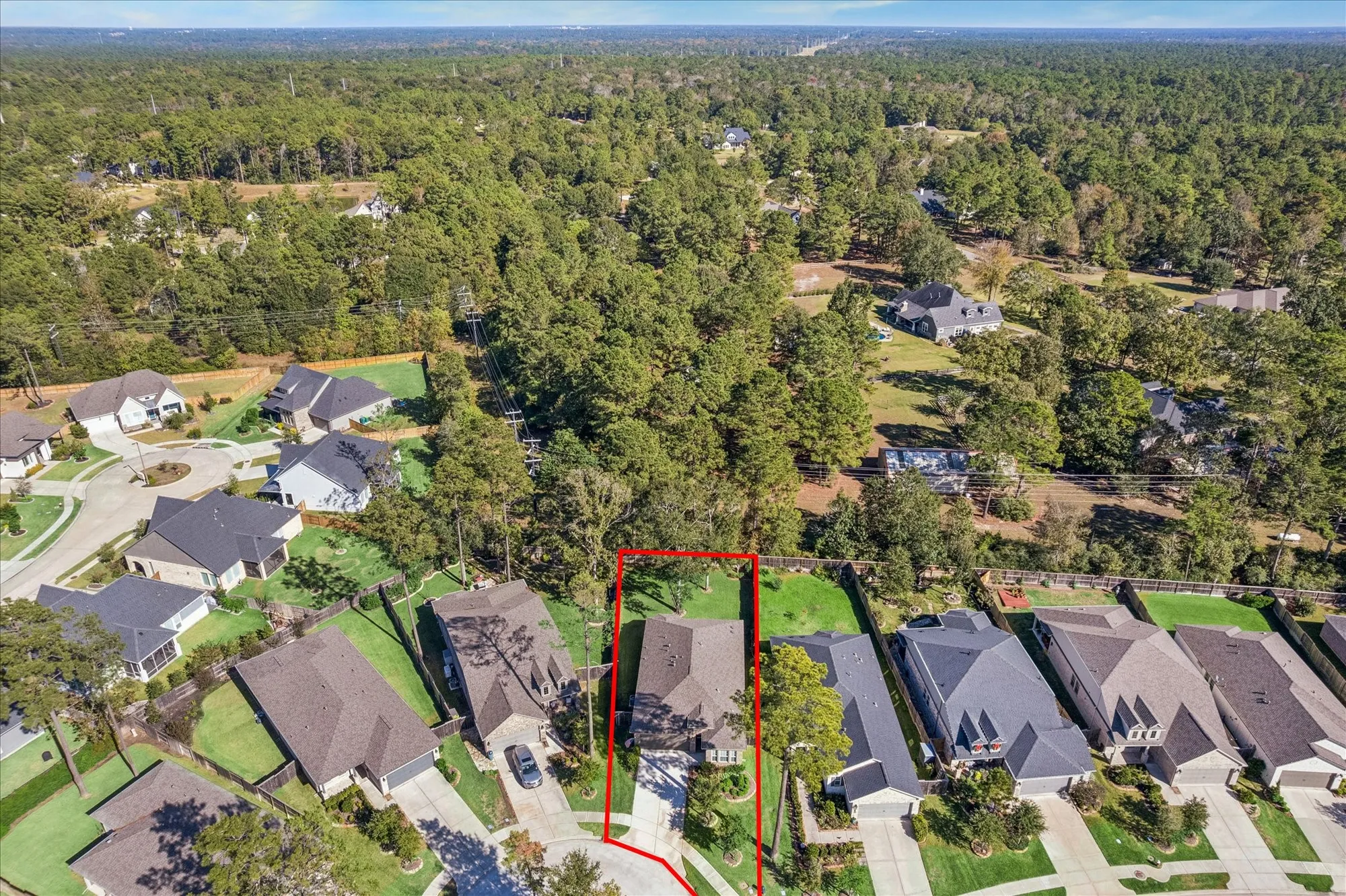 Property Slideshow image 28 of 33 | 406 wild petunia ct, Montgomery, TX, 77316