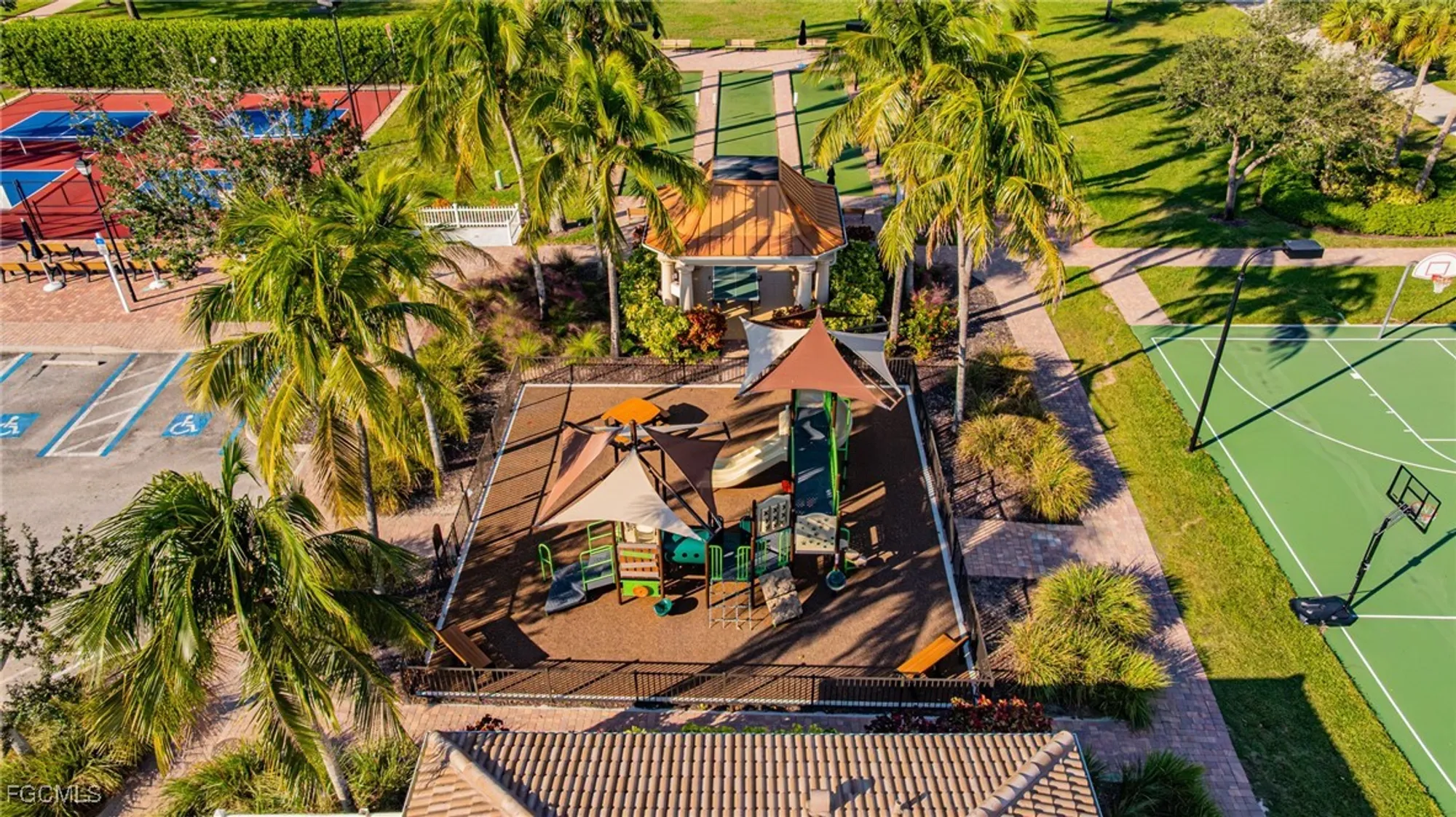 Property Slideshow image 45 of 50 | 8516 benelli ct, Naples, FL, 34114