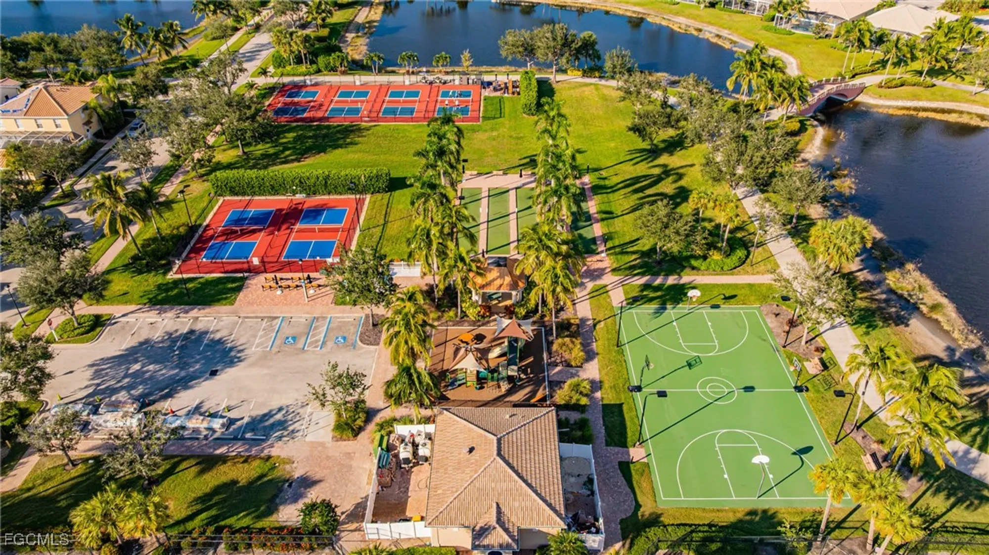 Property Slideshow image 46 of 50 | 8516 benelli ct, Naples, FL, 34114