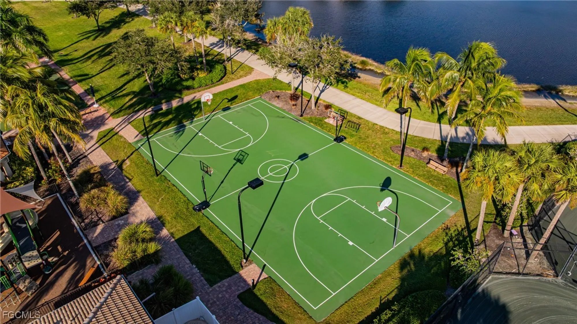 Property Slideshow image 43 of 50 | 8516 benelli ct, Naples, FL, 34114