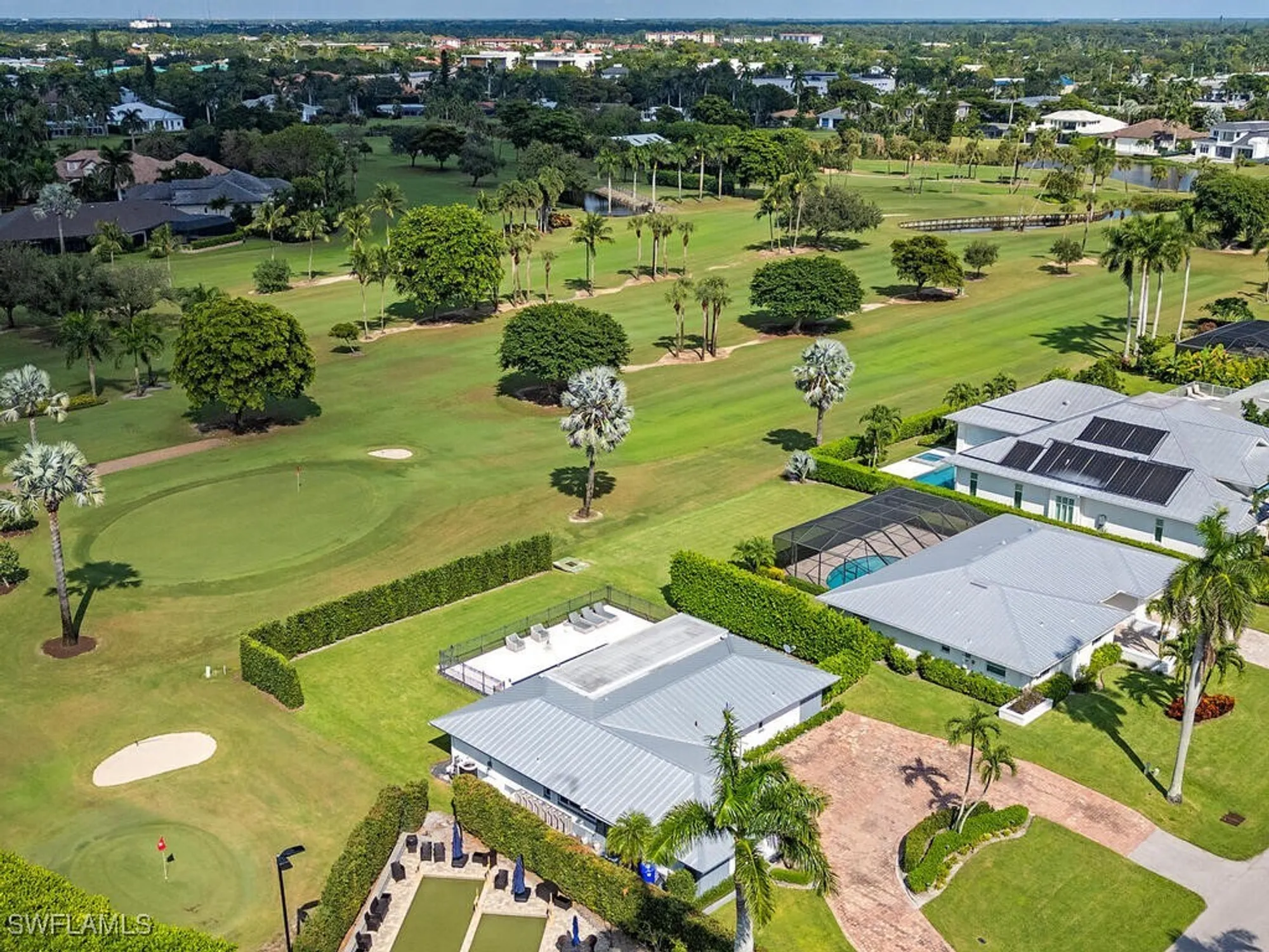 Property Slideshow image 3 of 17 | 595 wedge dr, Naples, FL, 34103