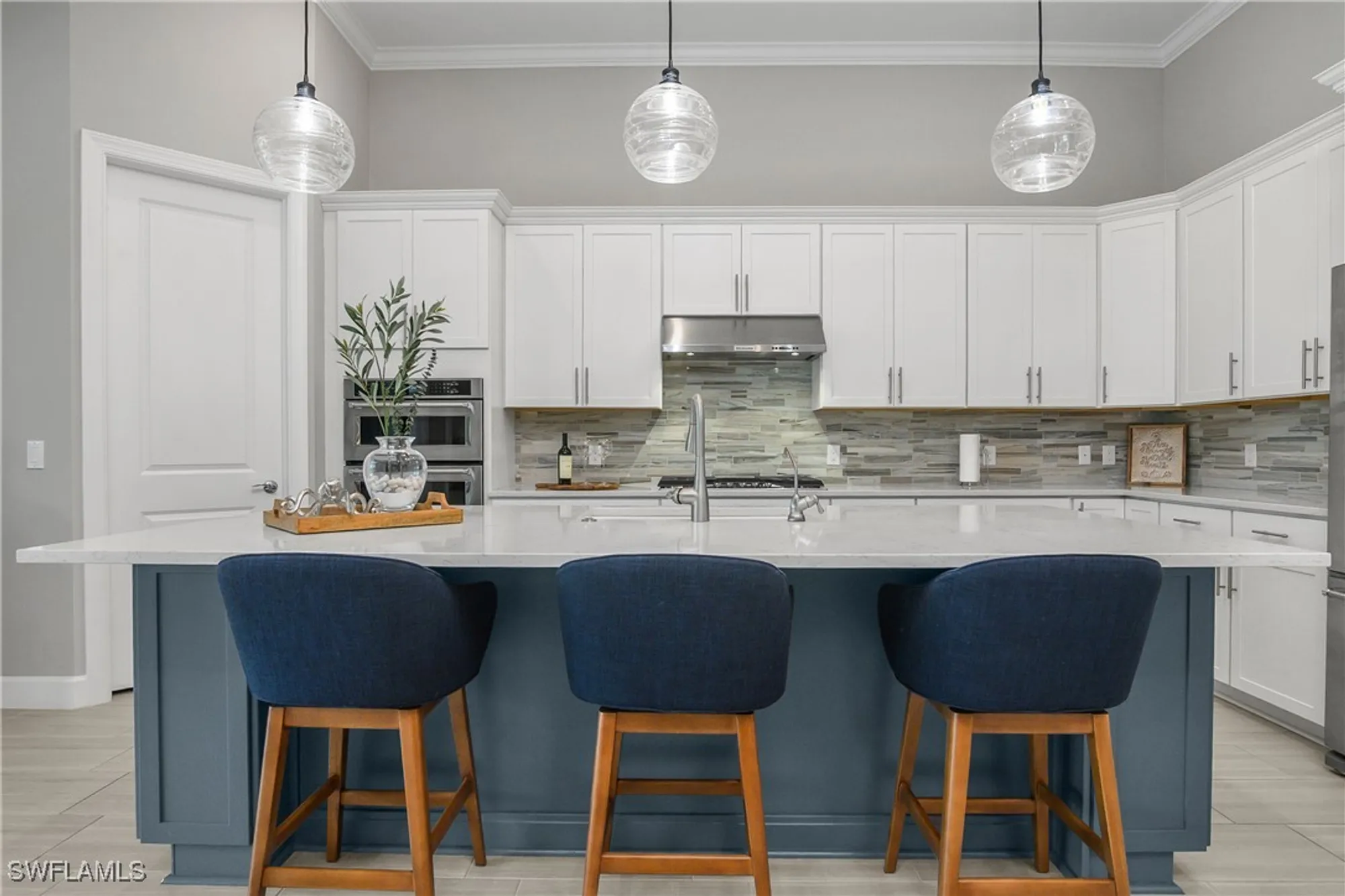 Property Slideshow image 4 of 50 | 19040 marquesa dr, Fort Myers, FL, 33913