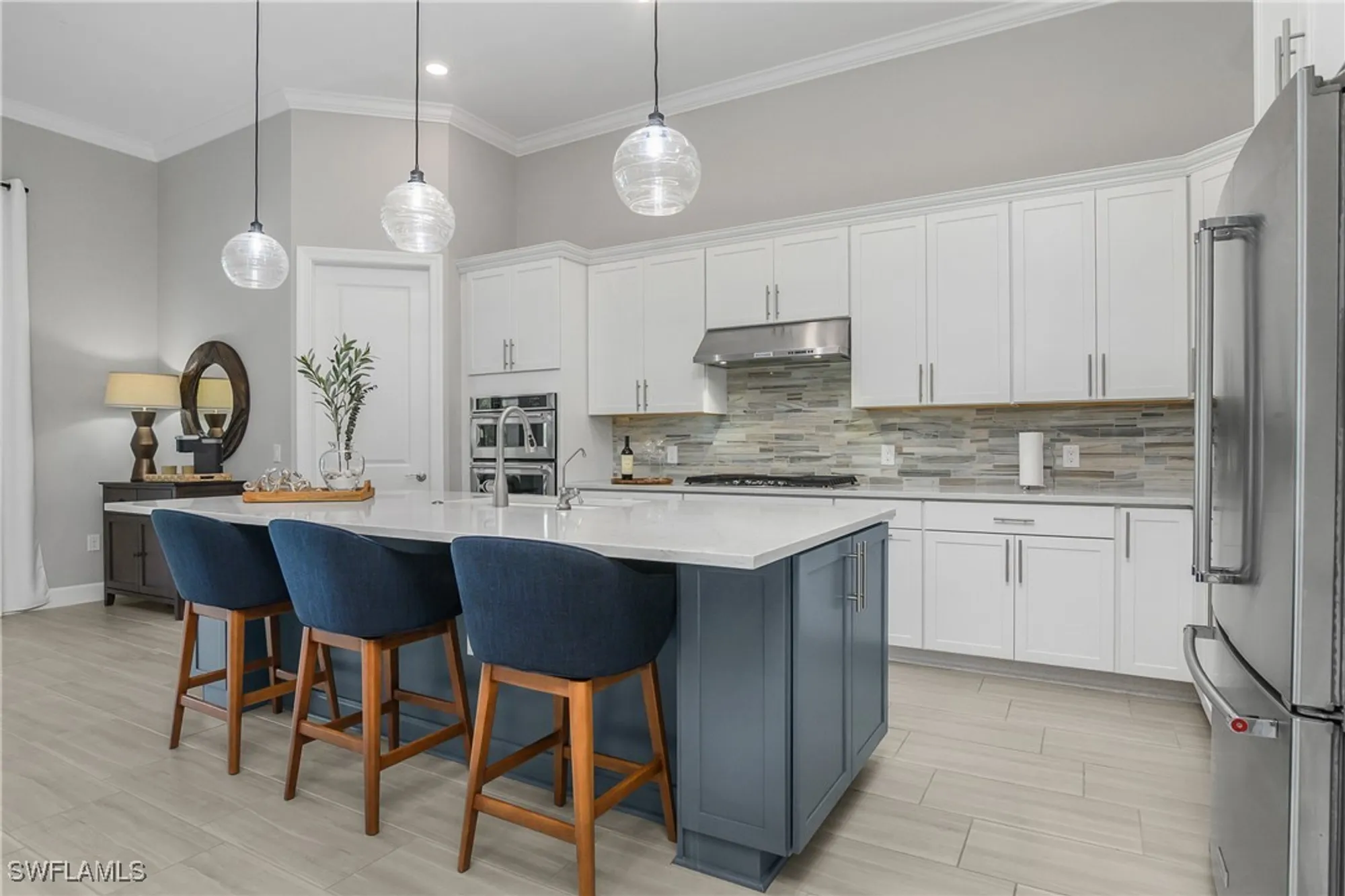 Property Slideshow image 6 of 50 | 19040 marquesa dr, Fort Myers, FL, 33913