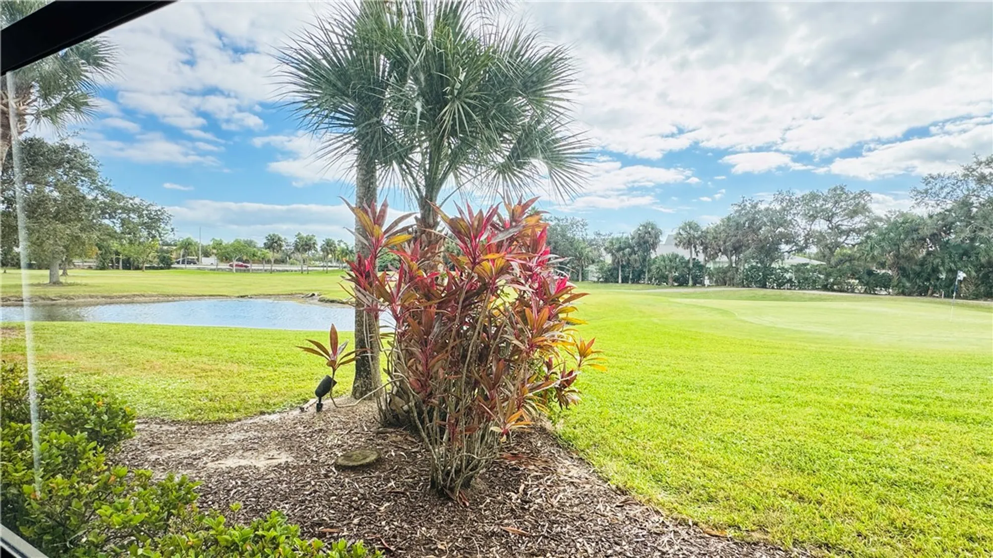 Property Slideshow image 14 of 21 | 44 plantation dr apt 102, Vero Beach, FL, 32966