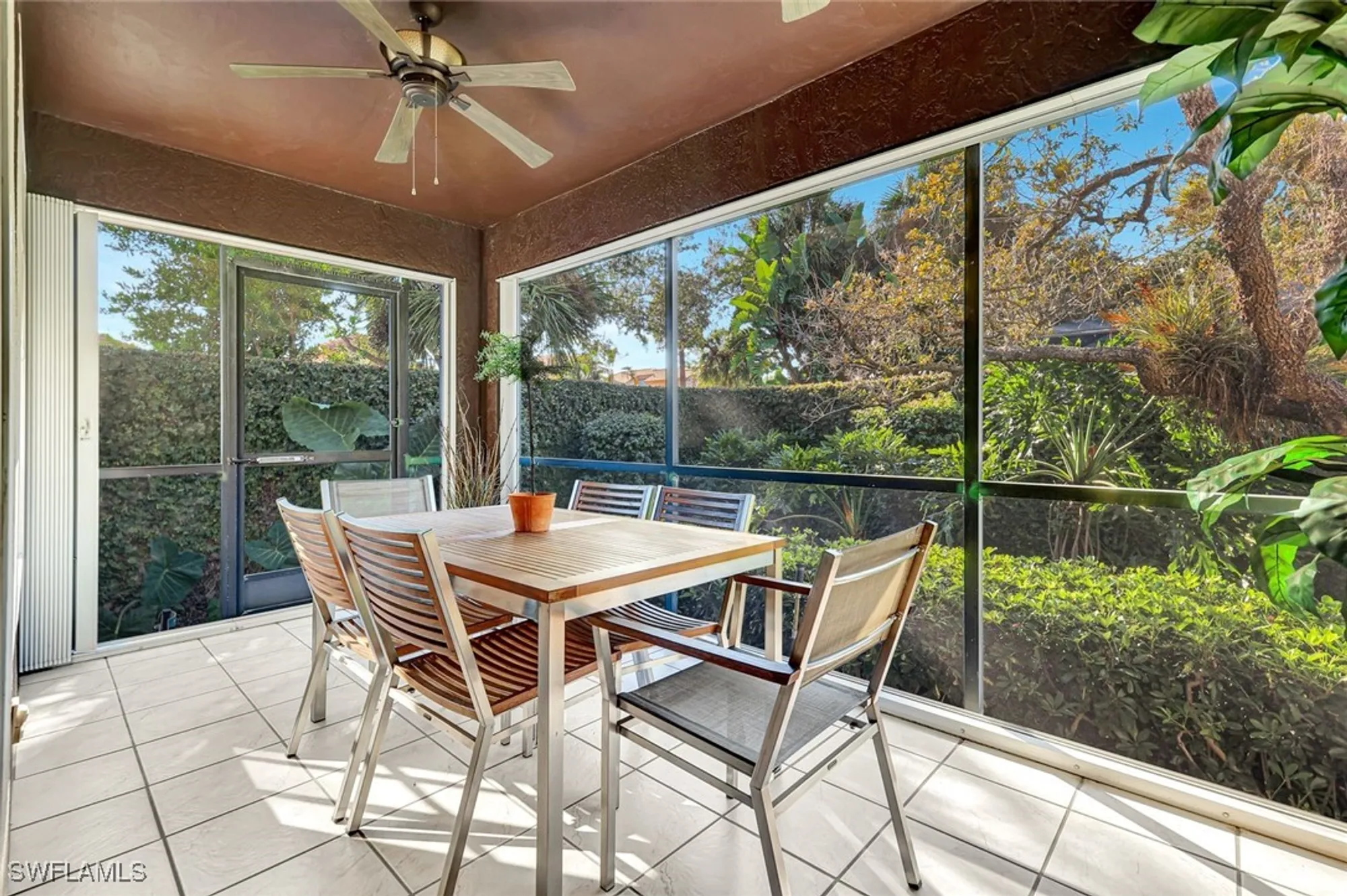 Property Slideshow image 21 of 28 | 3660 key lime ct, Bonita Springs, FL, 34134