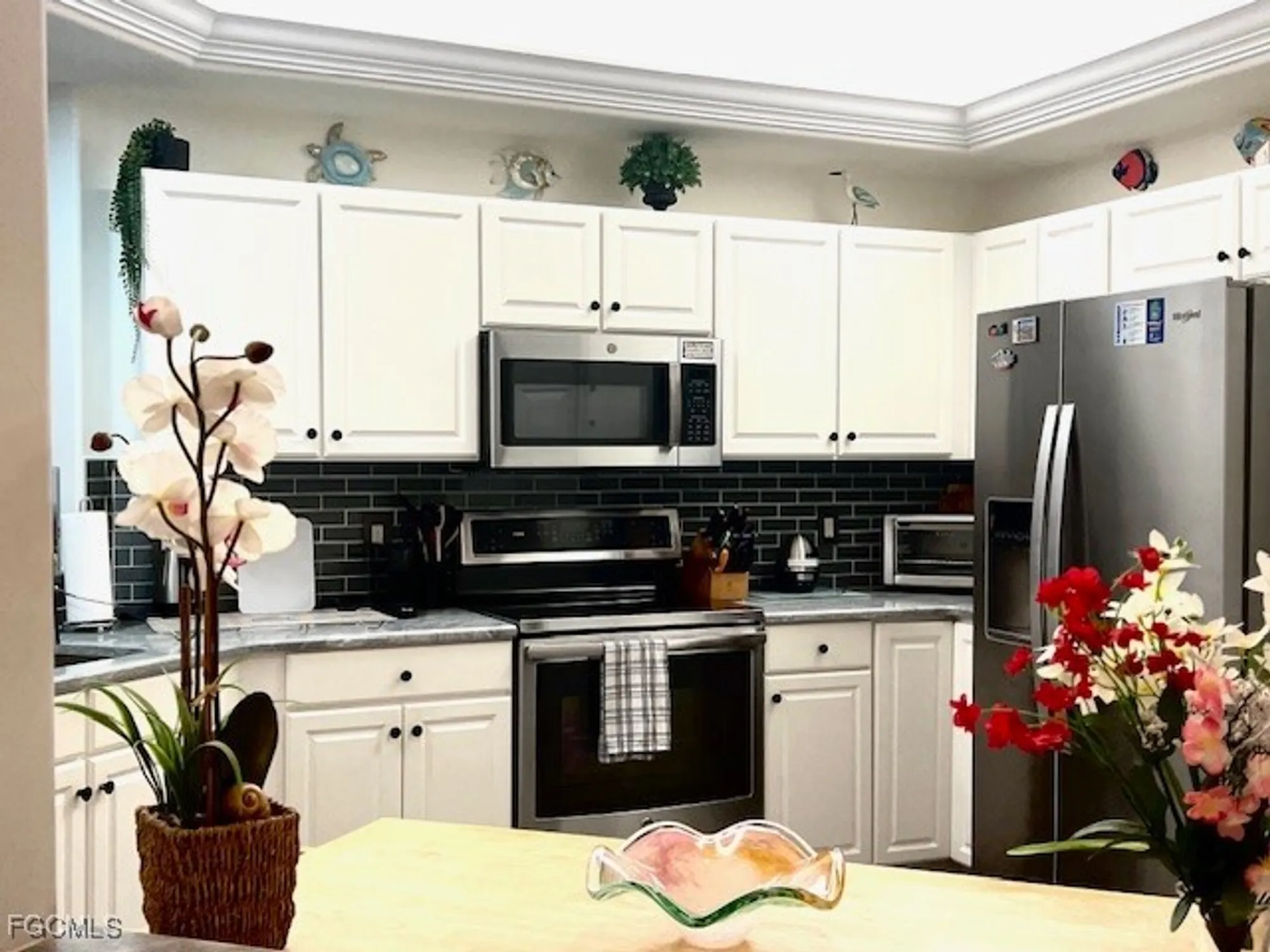 Property Slideshow image 4 of 47 | 10125 colonial country club blvd 1707, Fort Myers, FL, 33913