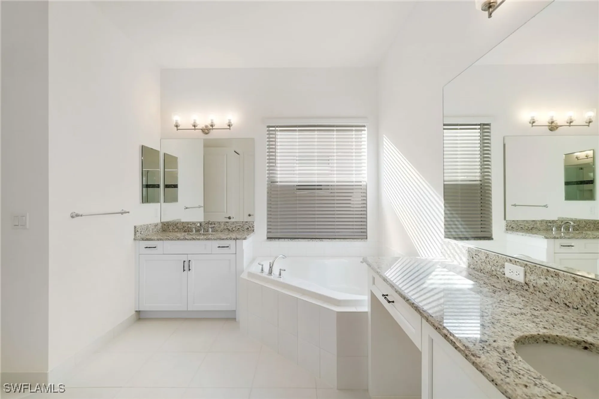 Property Slideshow image 12 of 30 | 16061 starglazer pl, Bonita Springs, FL, 34135
