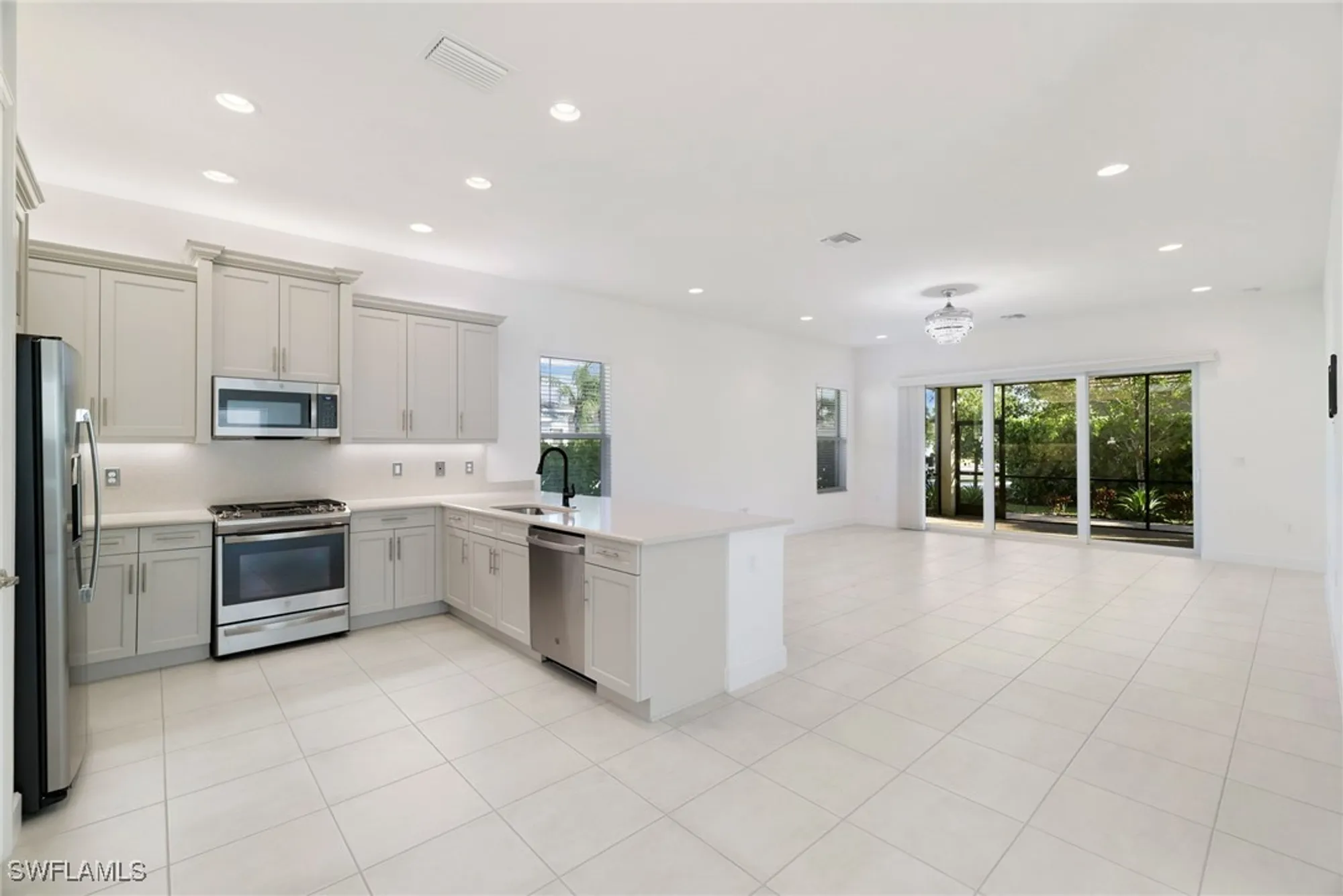 Property Slideshow image 6 of 30 | 16061 starglazer pl, Bonita Springs, FL, 34135