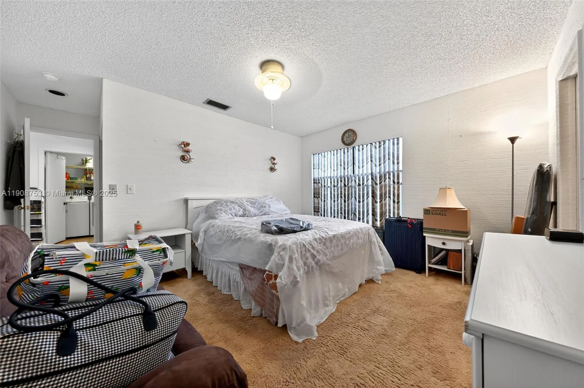 Property Slideshow image 21 of 30 | 5665 lakeview mews dr, Boynton Beach, FL, 33437