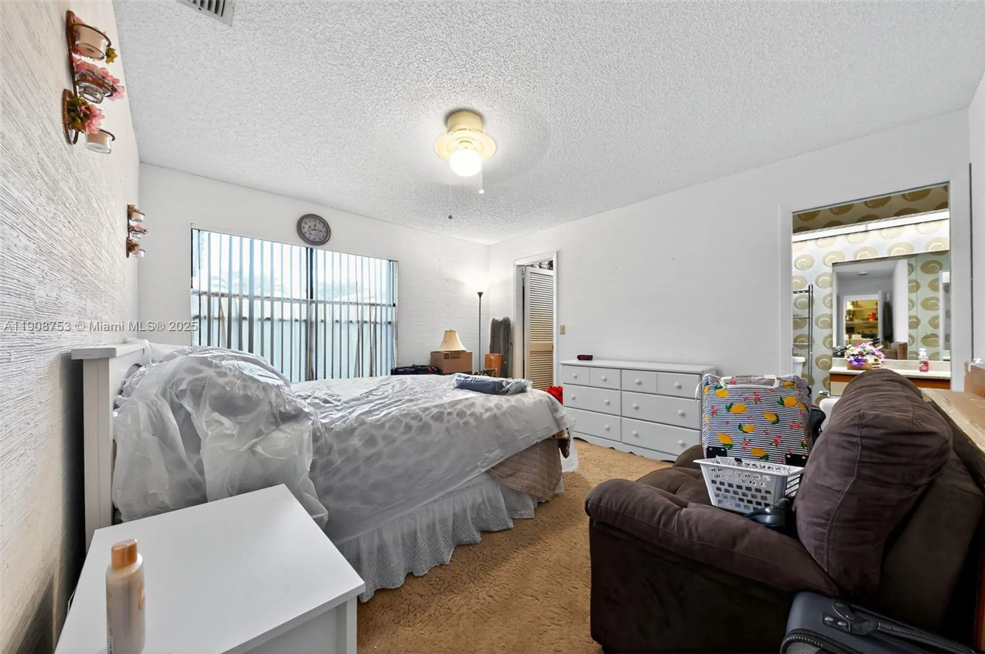 Property Slideshow image 23 of 30 | 5665 lakeview mews dr, Boynton Beach, FL, 33437