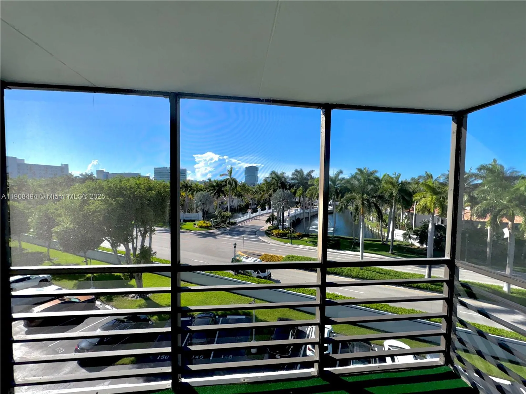 Property Slideshow image 28 of 28 | 20500 w country club dr 501, Aventura, FL, 33180