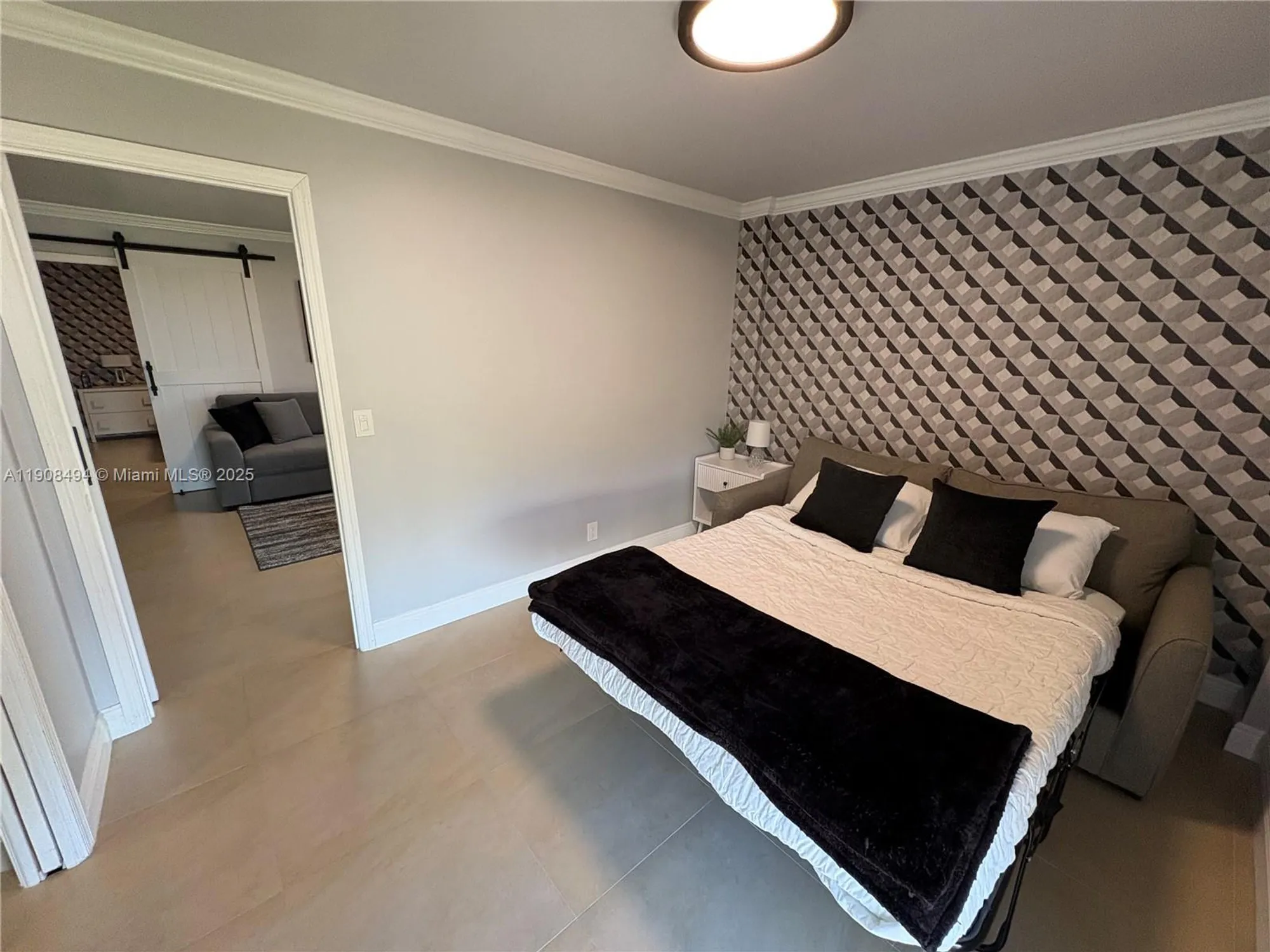 Property Slideshow image 21 of 28 | 20500 w country club dr 501, Aventura, FL, 33180