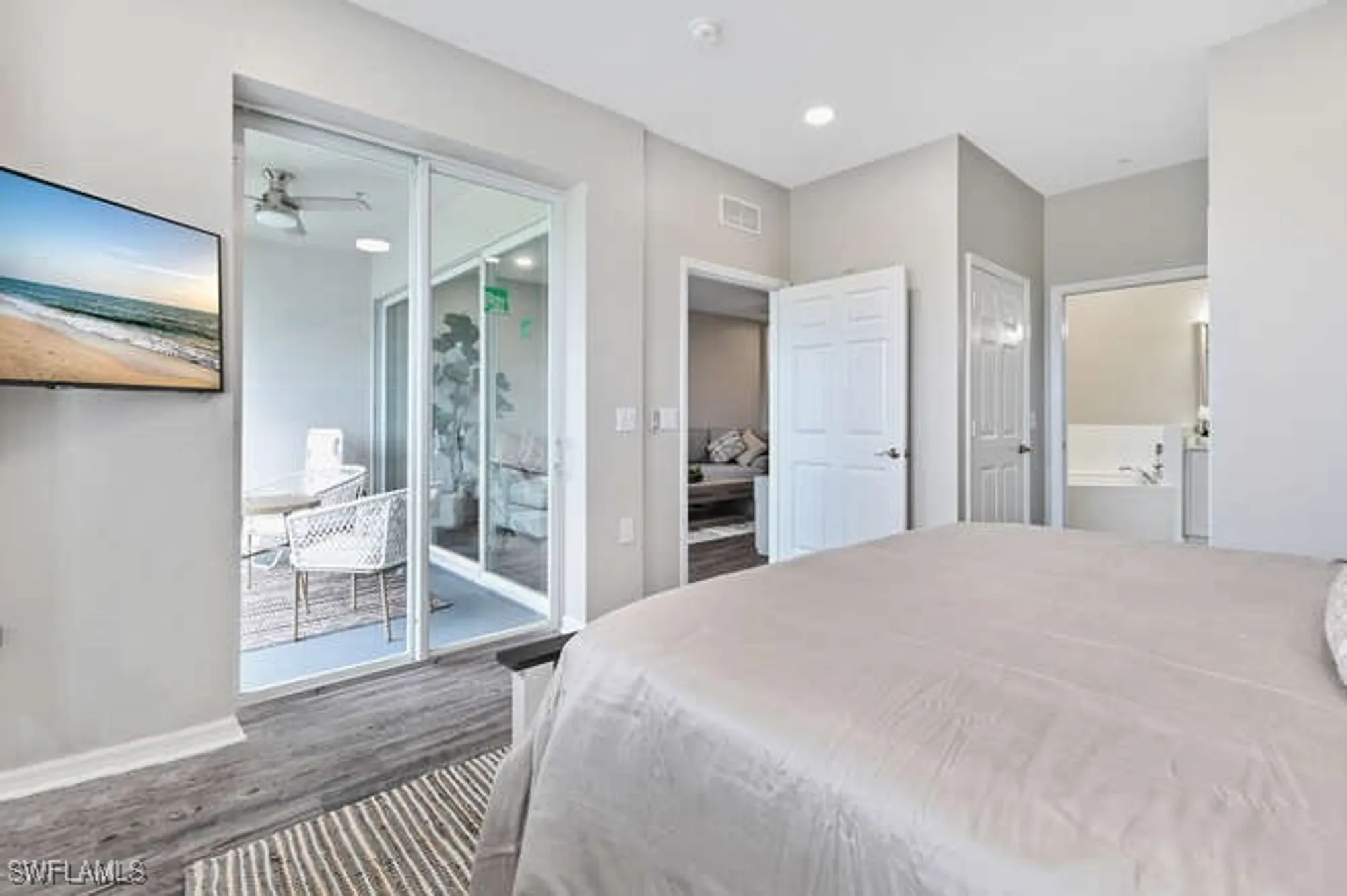 Property Slideshow image 21 of 27 | 7935 mahogany run ln 725, Naples, FL, 34113