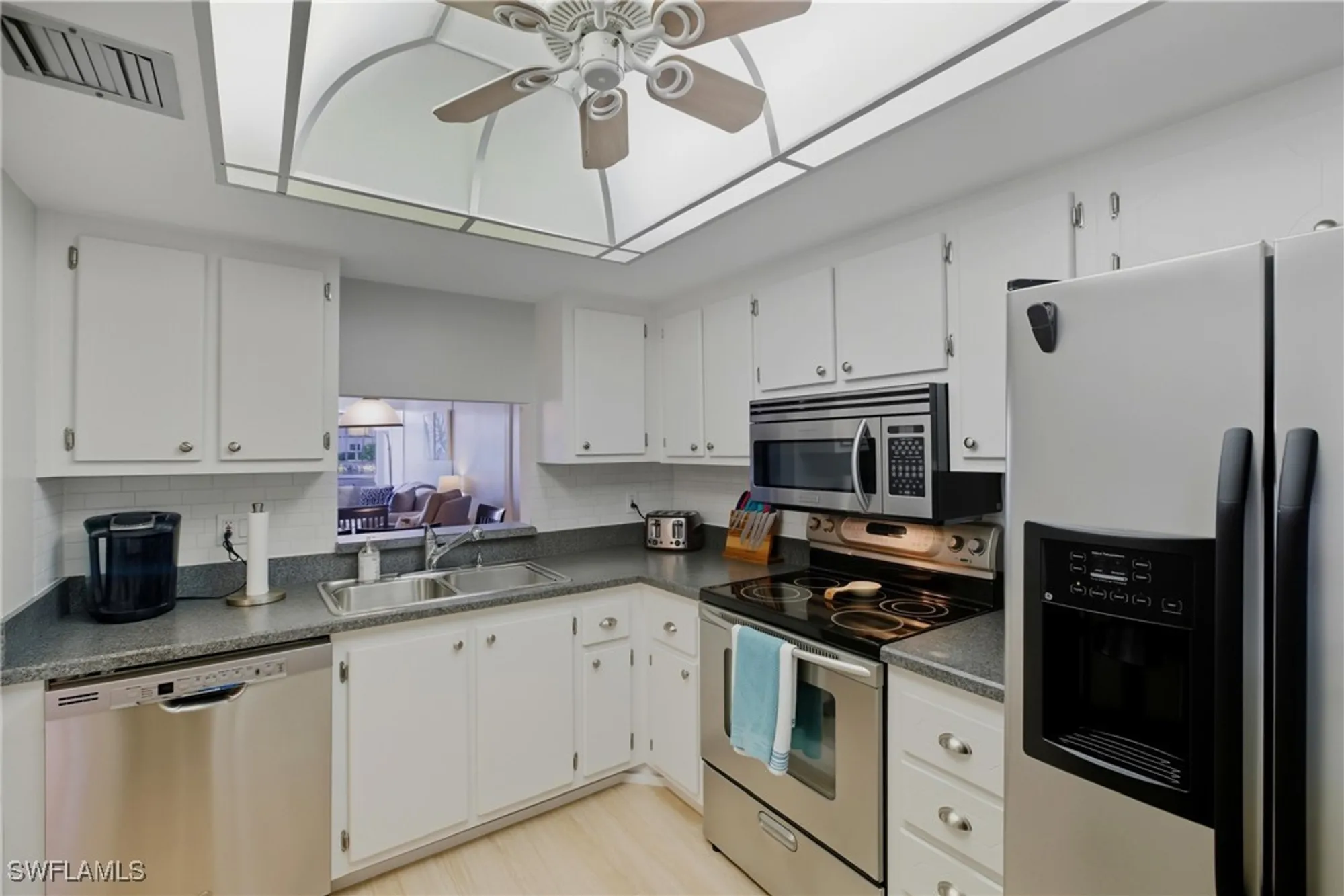 Property Slideshow image 9 of 31 | 3030 binnacle dr apt 103, Naples, FL, 34103