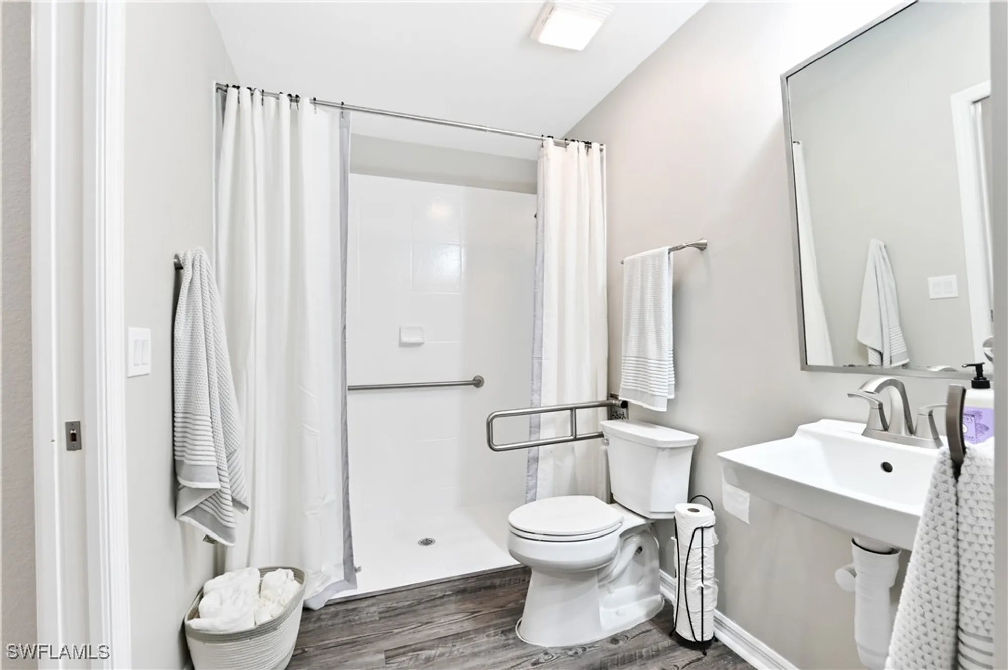 Property Slideshow image 24 of 39 | 7915 mahogany run ln 1115, Naples, FL, 34113