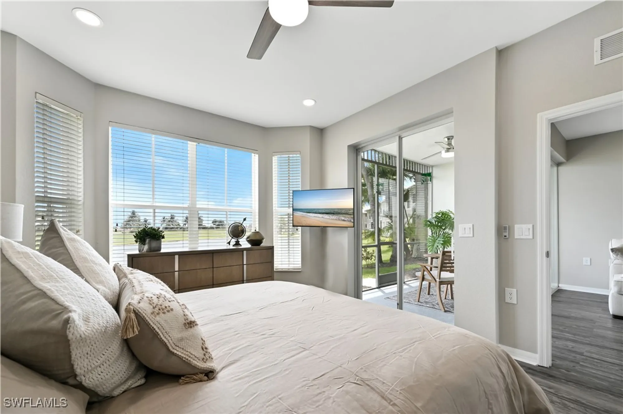 Property Slideshow image 28 of 39 | 7915 mahogany run ln 1115, Naples, FL, 34113