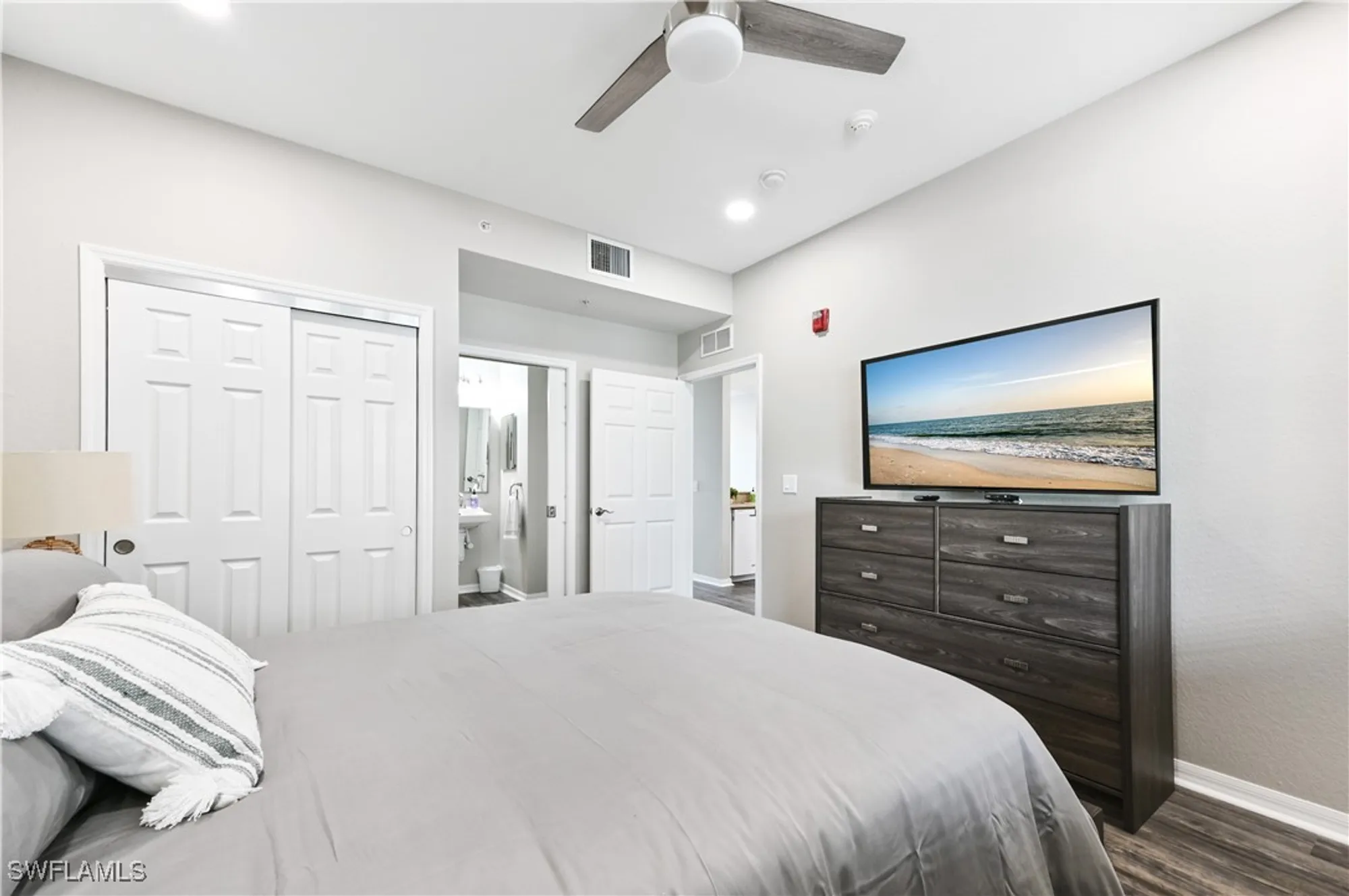 Property Slideshow image 35 of 39 | 7915 mahogany run ln 1115, Naples, FL, 34113