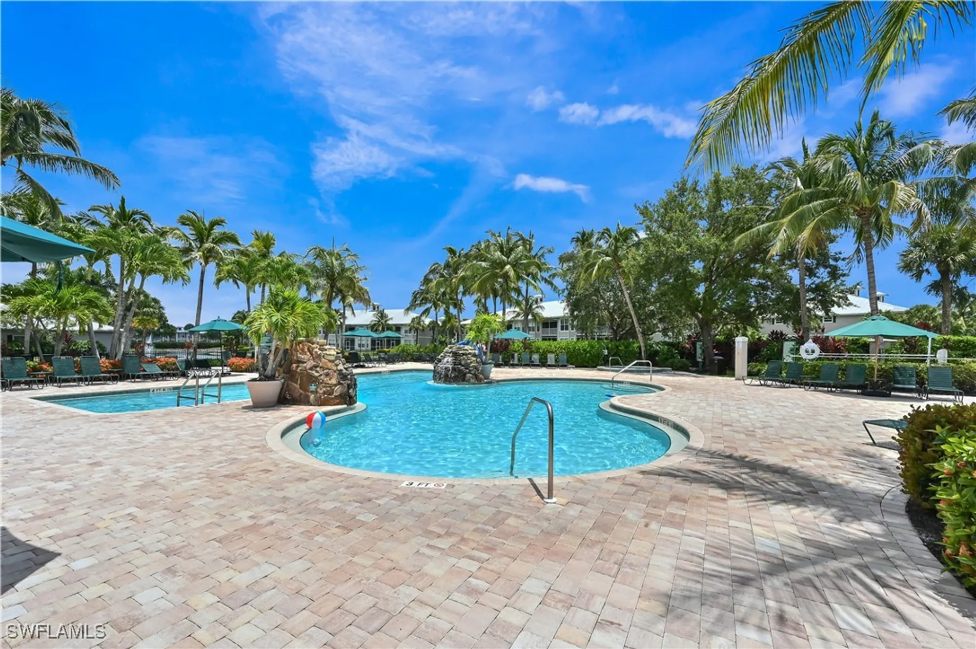 Property Slideshow image 6 of 39 | 7915 mahogany run ln 1115, Naples, FL, 34113