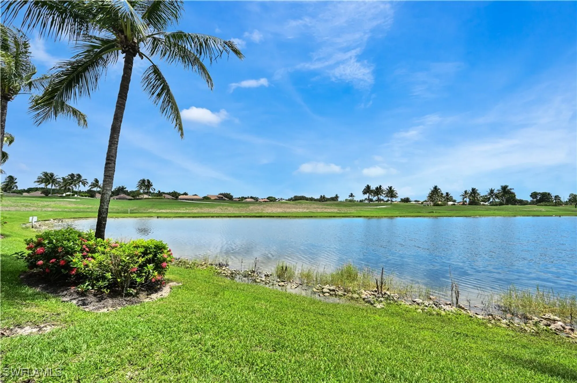 Property Slideshow image 7 of 39 | 7915 mahogany run ln 1115, Naples, FL, 34113
