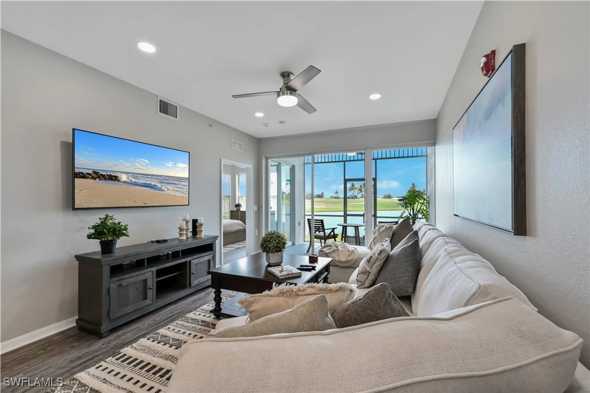 Property Slideshow image 9 of 39 | 7915 mahogany run ln 1115, Naples, FL, 34113