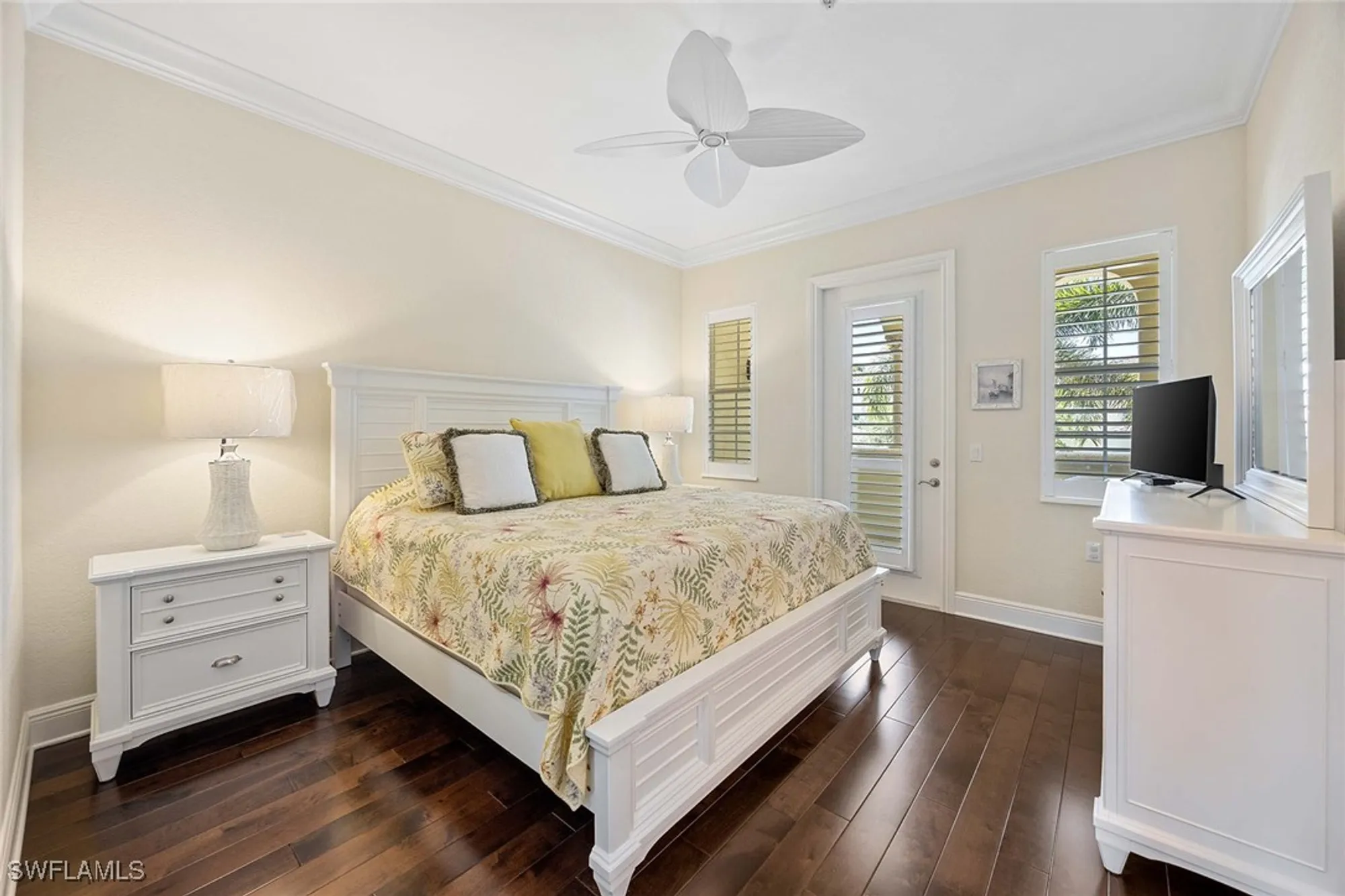 Property Slideshow image 26 of 49 | 2718 callista ct 203, Naples, FL, 34114