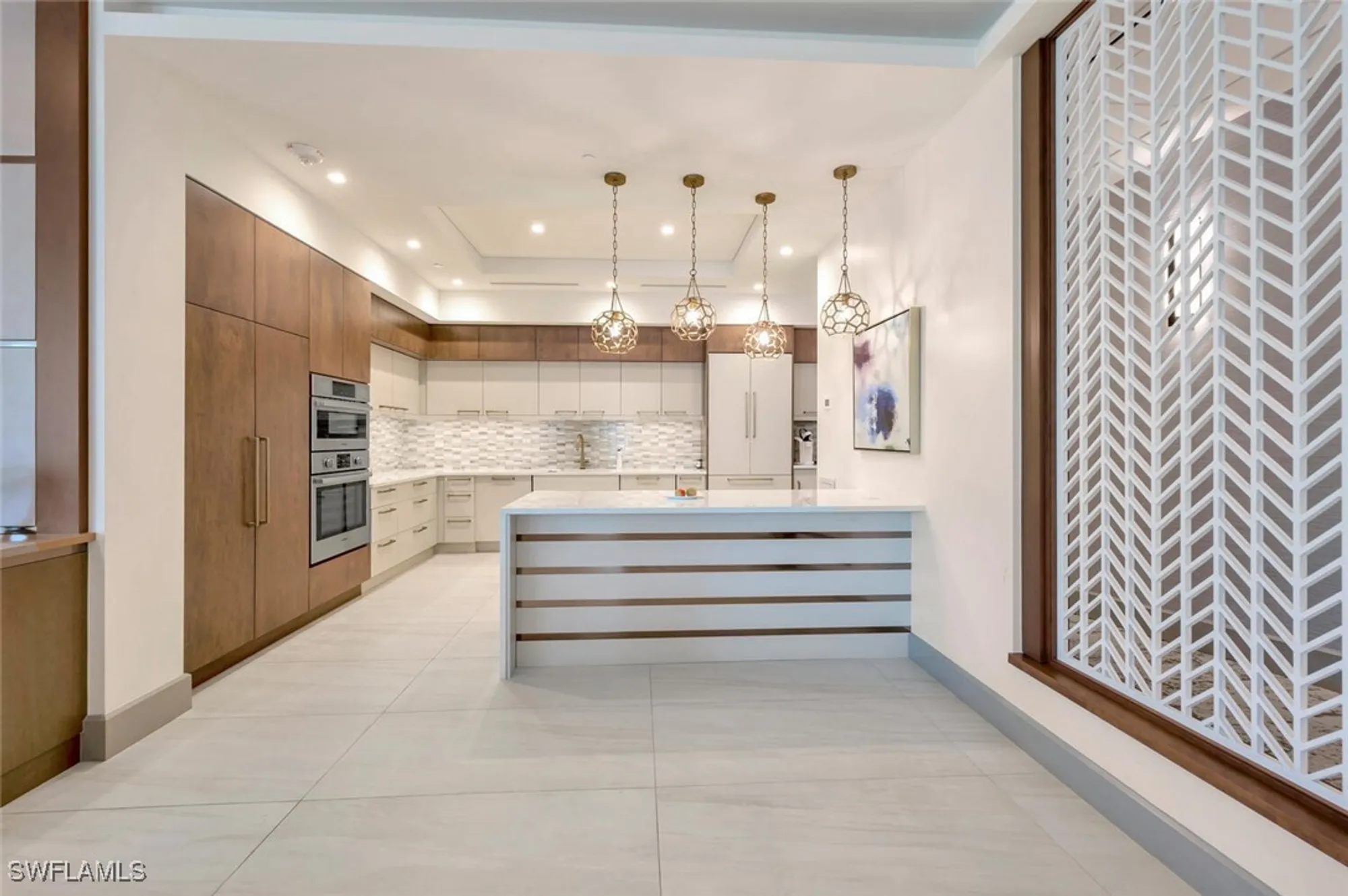 Property Slideshow image 24 of 30 | 6585 nicholas blvd 1102, Naples, FL, 34108