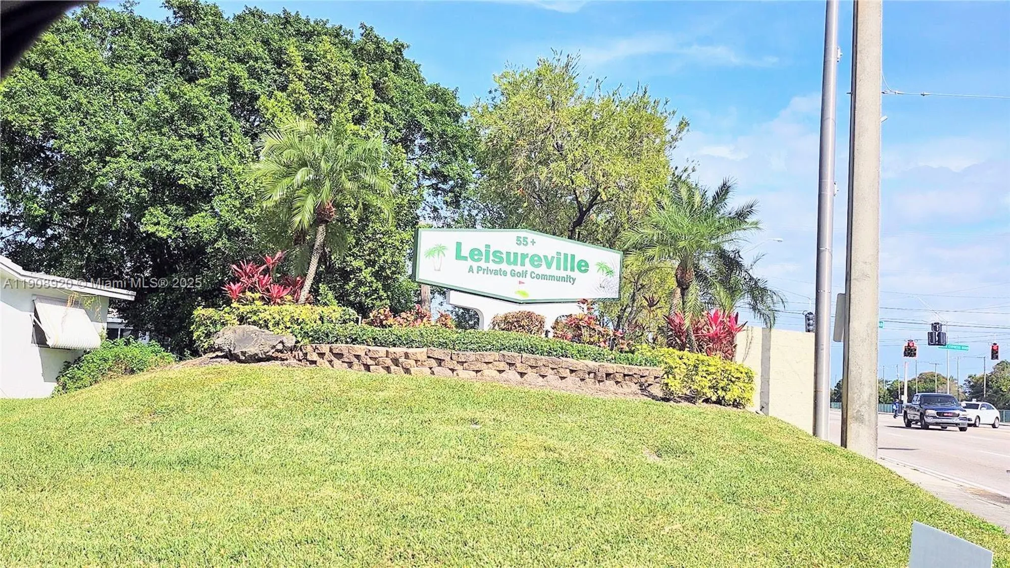 Property Slideshow image 30 of 30 | 300 nw 28th ct, Pompano Beach, FL, 33064