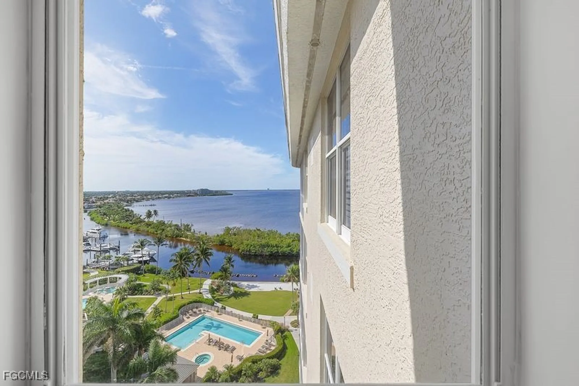 Property Slideshow image 17 of 36 | 14250 royal harbour ct unit 1217, Fort Myers, FL, 33908