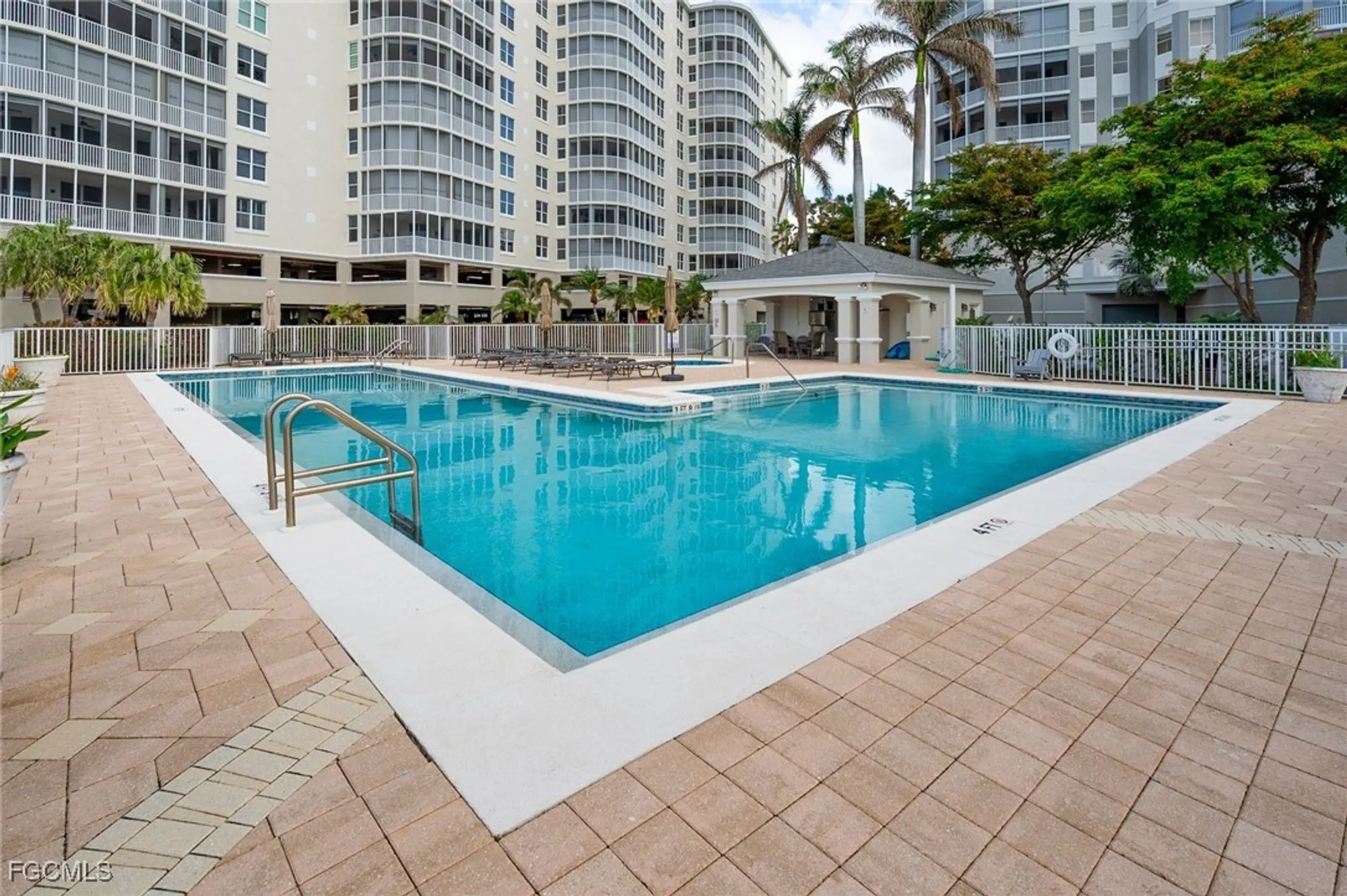 Property Slideshow image 24 of 36 | 14250 royal harbour ct unit 1217, Fort Myers, FL, 33908