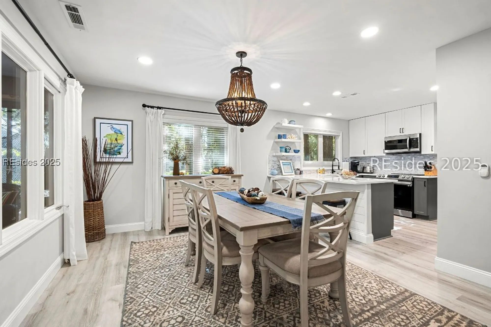 Property Slideshow image 12 of 66 | 19 fernwood trl, Hilton Head Island, SC, 29926